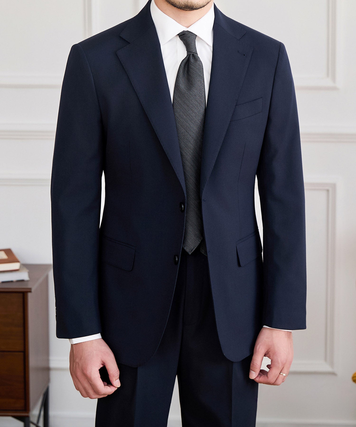 【NEW ITEM】スリムフィット シングルブレスト ノッチドラペル フラップポケット ベーシック スタンダード 機能性抜群 シワになりにくい エレガント セットアップ