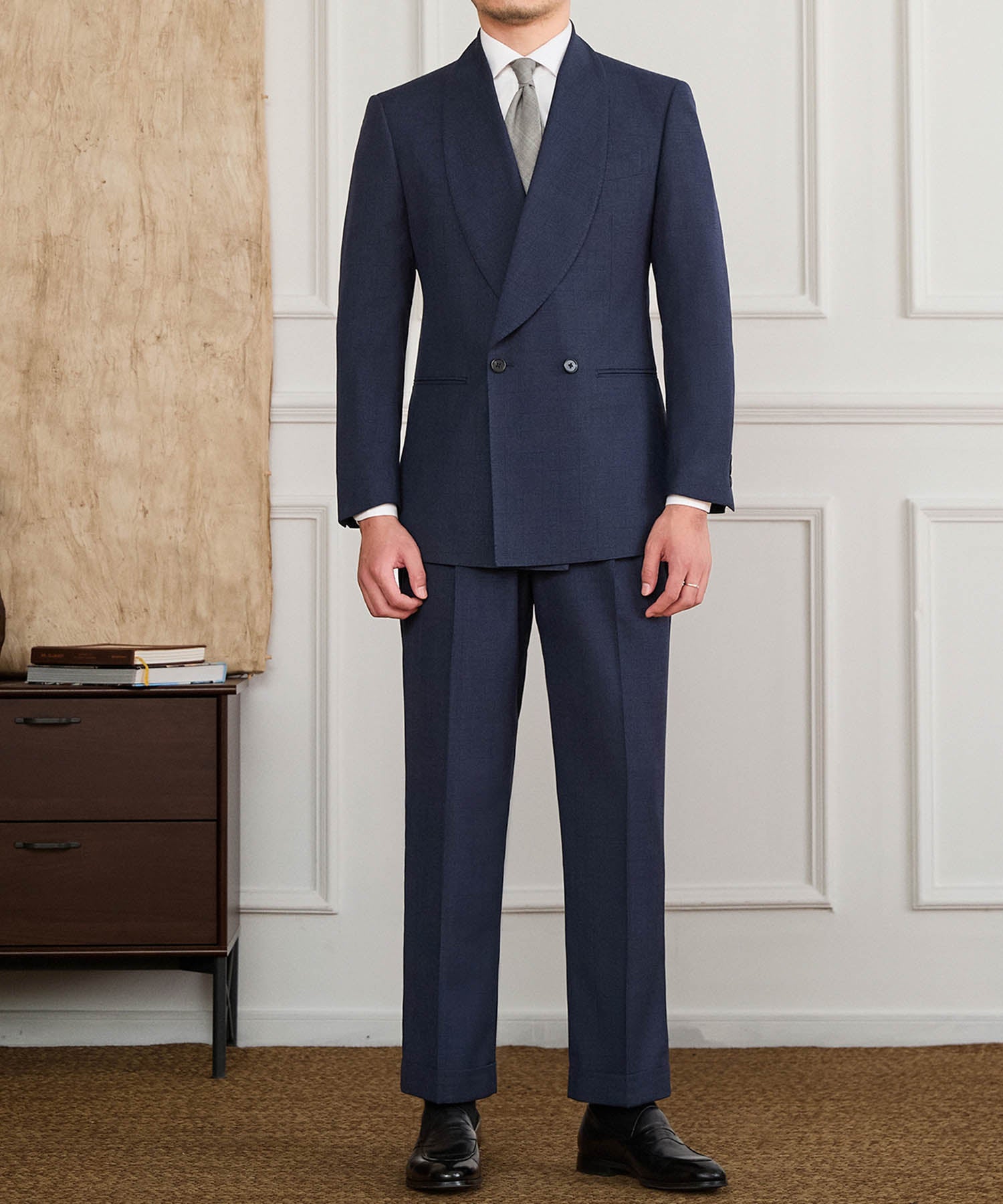 【NEW ITEM】スリムフィット ダブルブレスト 2つボタン ワイド ショールカラー 玉縁ポケット ミニマル クラシック スタンダード 機能性抜群 シワになりにくい エレガント セットアップ