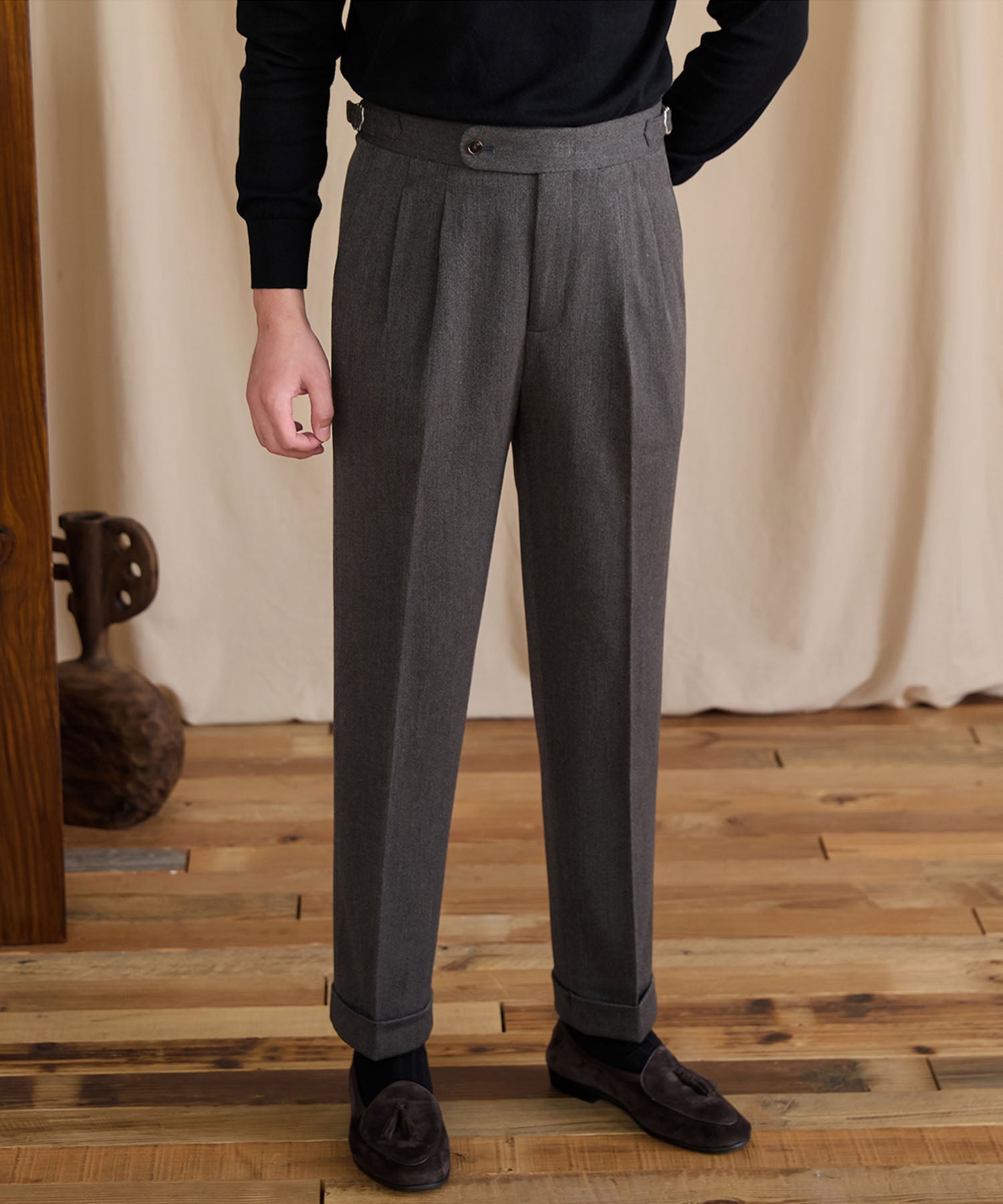 【NEW ITEM】スリムフィット 1つボタン ウエストサイドベルト サイズ調整可能 ウール ツータック クリース シワになりにくい ダブル トラウザー パンツ スラックス ズボン