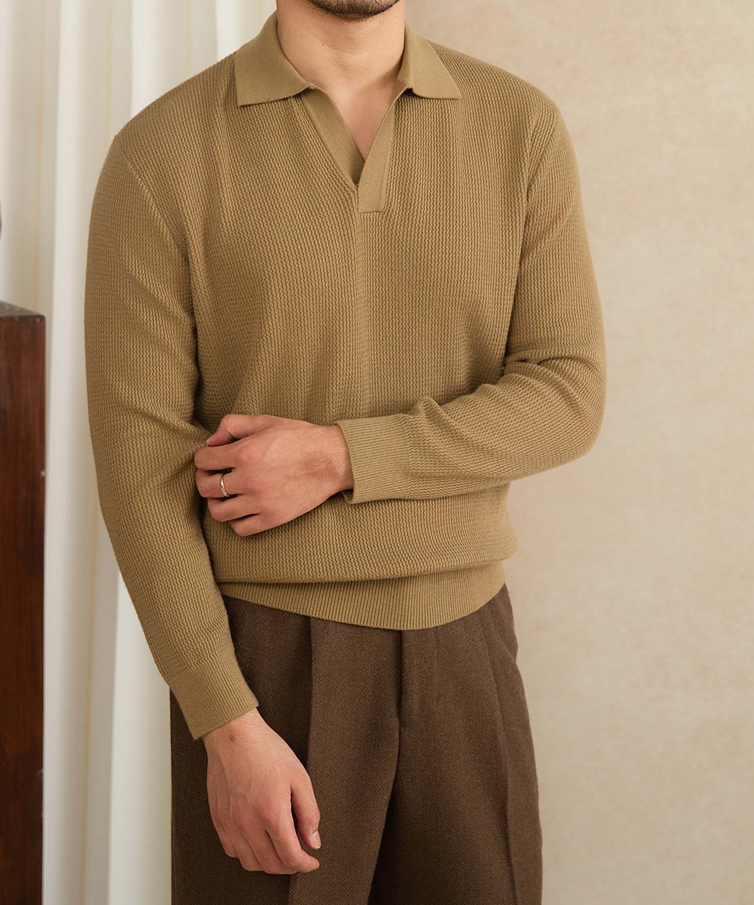 【NEW ITEM】スリムフィット 機能性抜群 襟付き 上品 シワになりにくい スマート トップス ロングスリーブ ポロ リブ ニット セーター