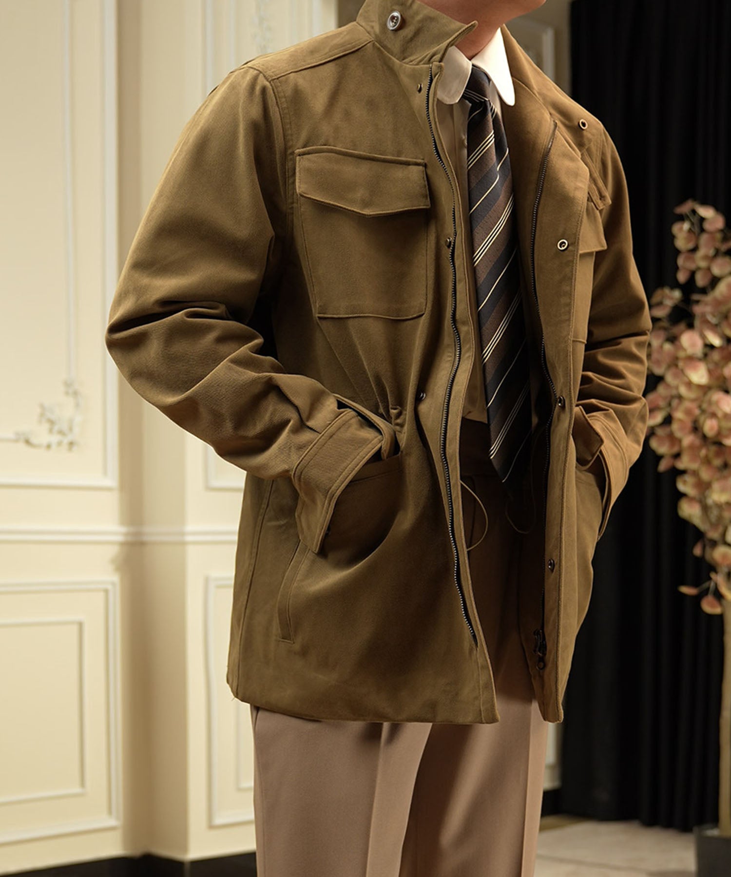 【NEW ITEM】レギュラーフィット ジップアップ 比翼仕立て 無地 フラップポケット 機能性抜群 防風性 シワになりにくい ミリタリー フィールド ジャケット