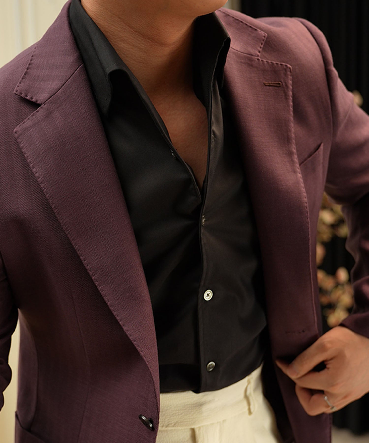 【NEW ITEM】スリムフィット シングルブレスト 2つボタン 無地 ワイドカラー パッチポケット 機能性抜群 シワになりにくい ノッチドラペル テーラード ジャケット