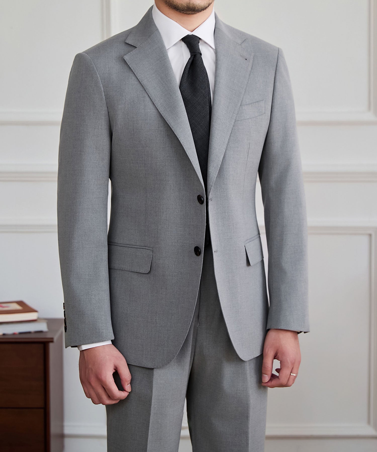 【NEW ITEM】スリムフィット シングルブレスト ノッチドラペル フラップポケット ベーシック スタンダード 機能性抜群 シワになりにくい エレガント セットアップ