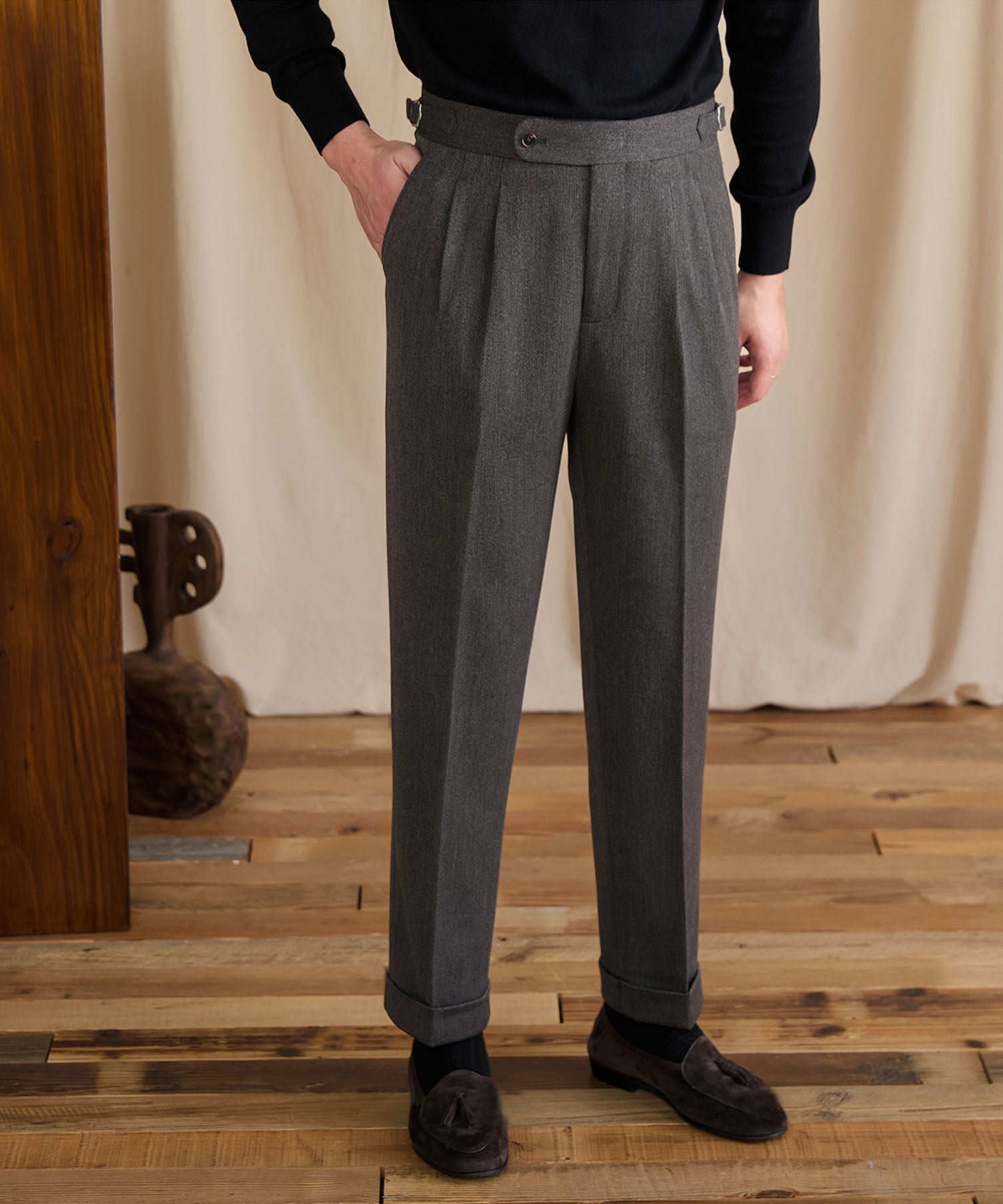 【NEW ITEM】スリムフィット 1つボタン ウエストサイドベルト サイズ調整可能 ウール ツータック クリース シワになりにくい ダブル トラウザー パンツ スラックス ズボン