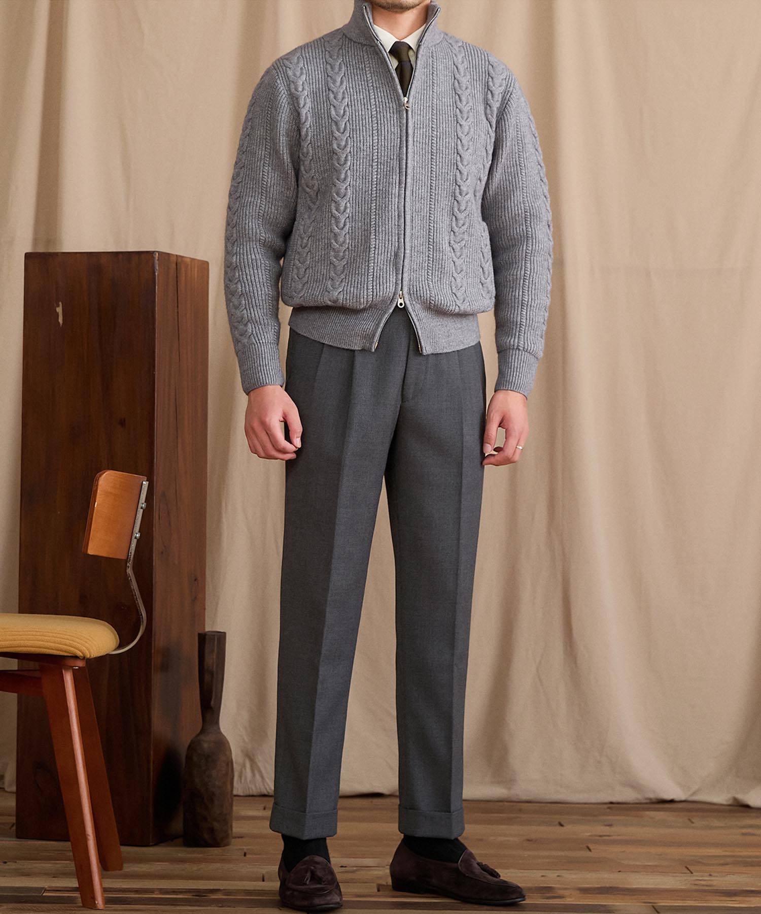 【COMING SOON】スリムフィット 2WAY 機能性抜群 オープン ジップ ケーブル編み シワになりにくい 清潔感 トップス リブ ニット セーター