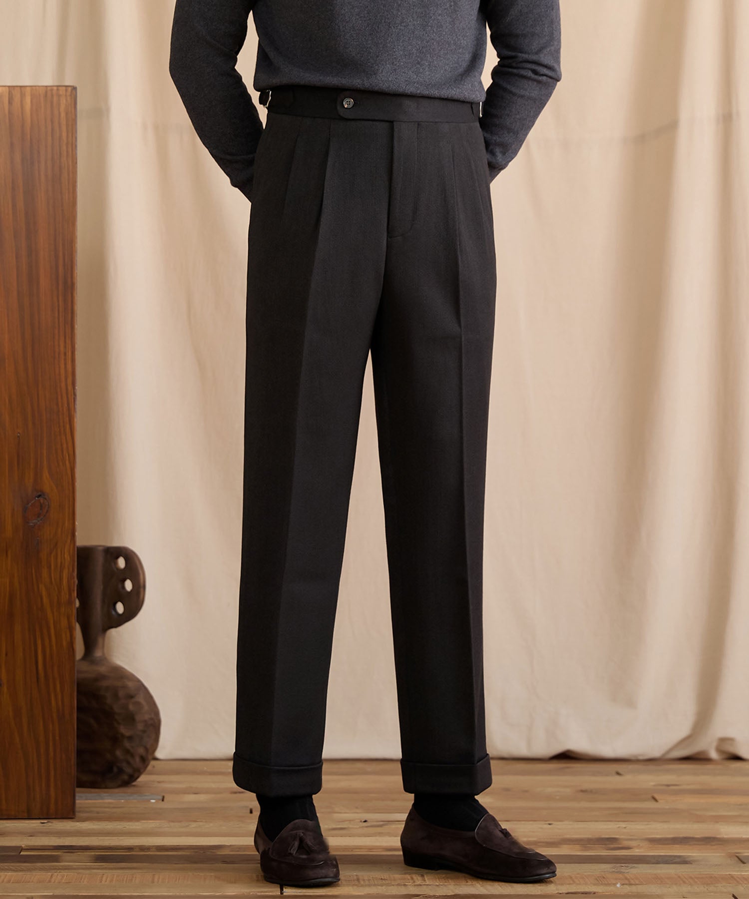 【NEW ITEM】スリムフィット 1つボタン ウエストサイドベルト サイズ調整可能 ウール ツータック クリース シワになりにくい ダブル トラウザー パンツ スラックス ズボン