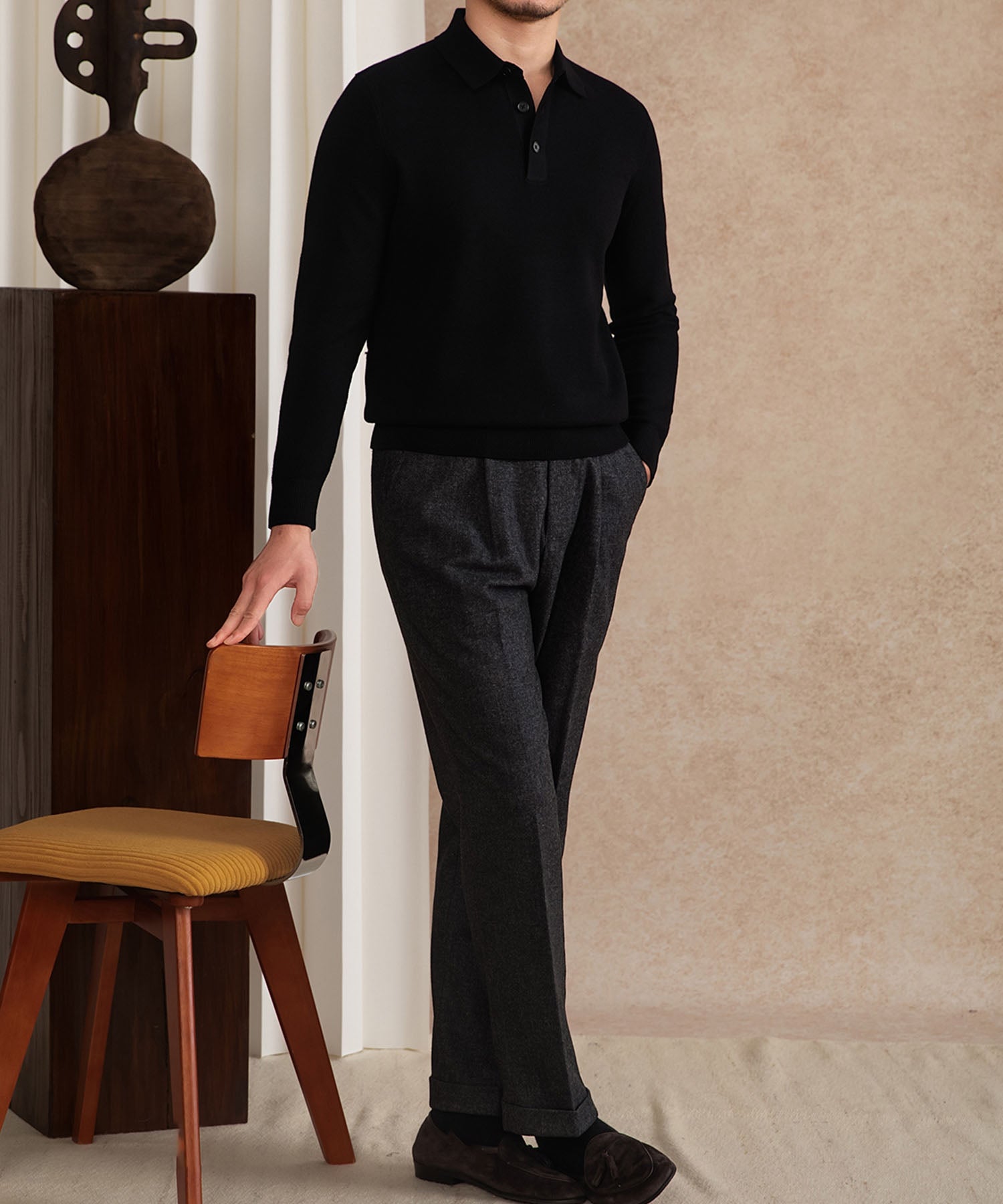 【COMING SOON】スリムフィット 機能性抜群 襟付き ミニマル シワになりにくい トップス ロングスリーブ ポロ リブ ニット セーター