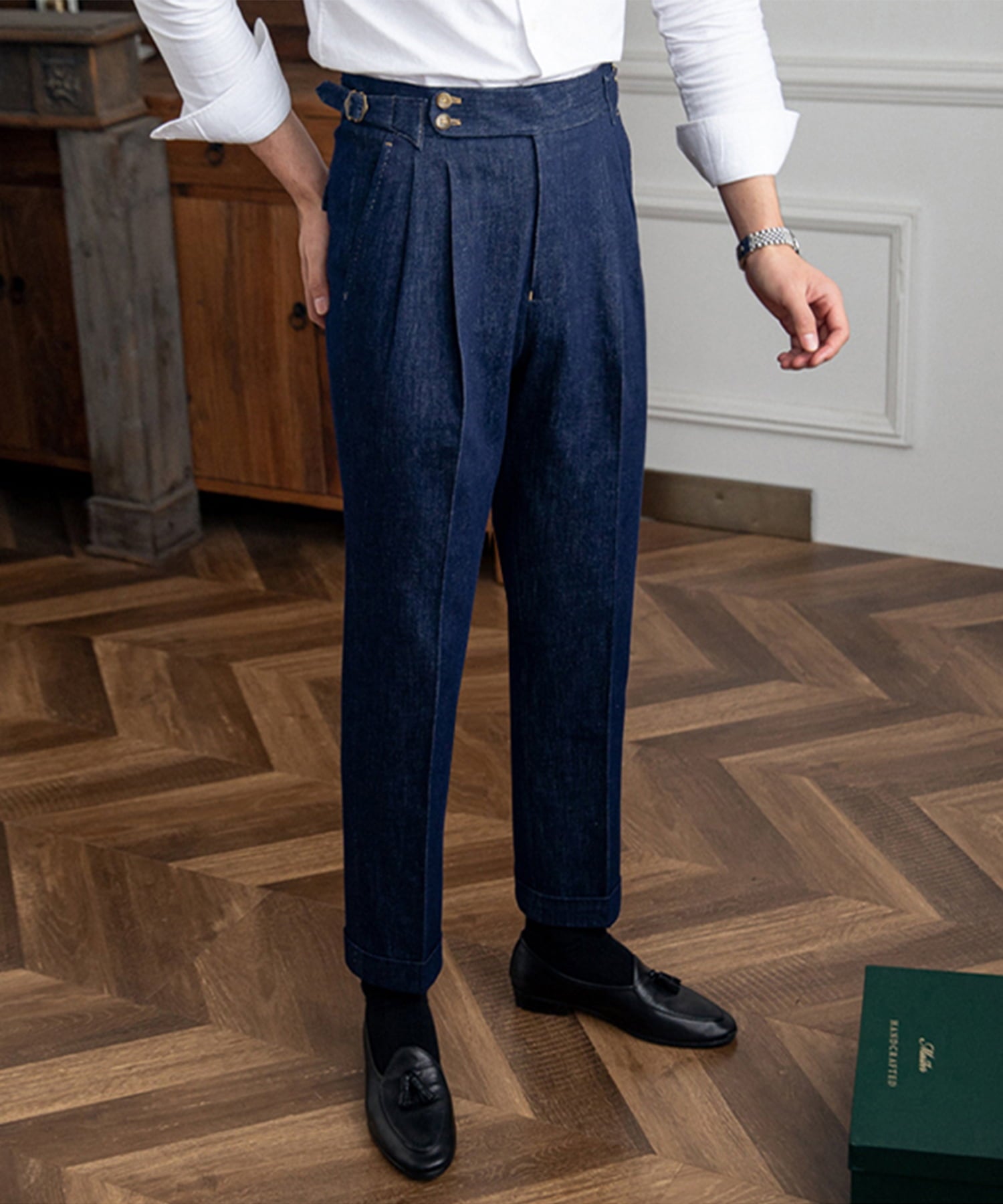 【ドラマ着用】デニム生地 2つボタン ウエストサイドベルト サイズ調整可能 メンズ ストレート トラウザー パンツ シワになりにくい エレガント スラックス ズボン