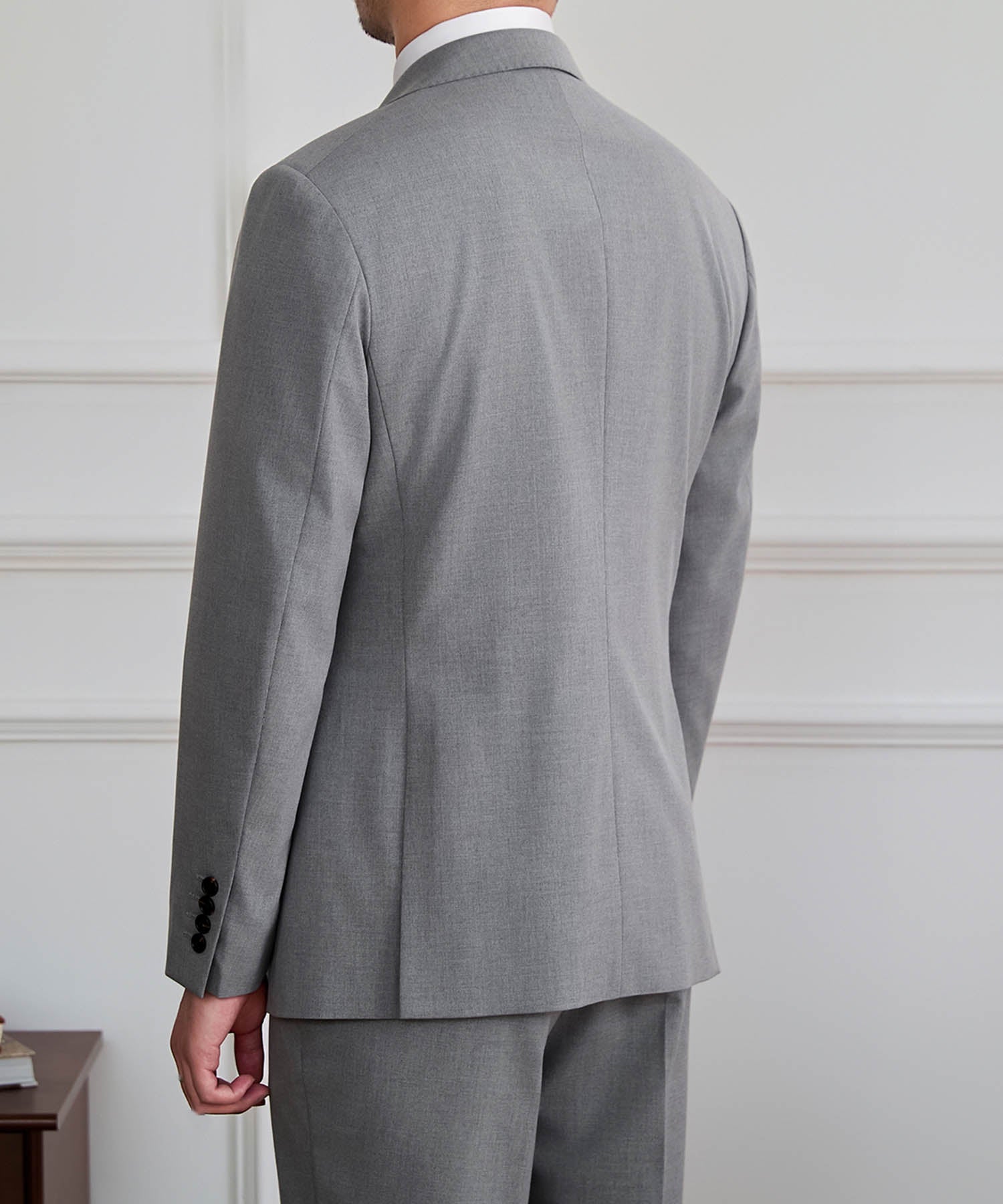 【NEW ITEM】スリムフィット シングルブレスト ノッチドラペル ベーシック スタンダード 機能性抜群 シワになりにくい エレガント スリーピース セットアップ