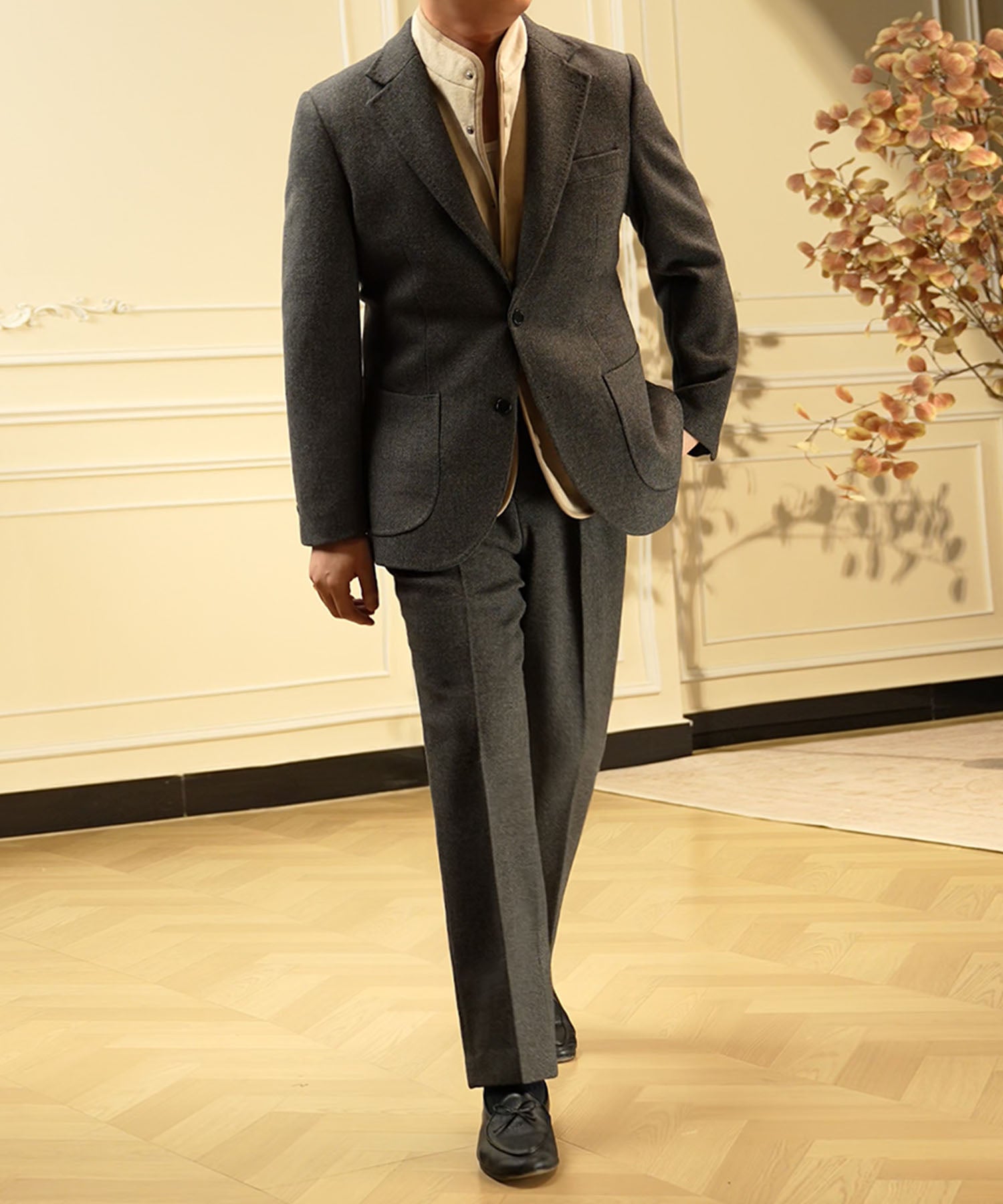 【NEW ITEM】スリムフィット シングルブレスト ノッチドラペル パッチポケット クラシック スタンダード 機能性抜群 シワになりにくい エレガント セットアップ