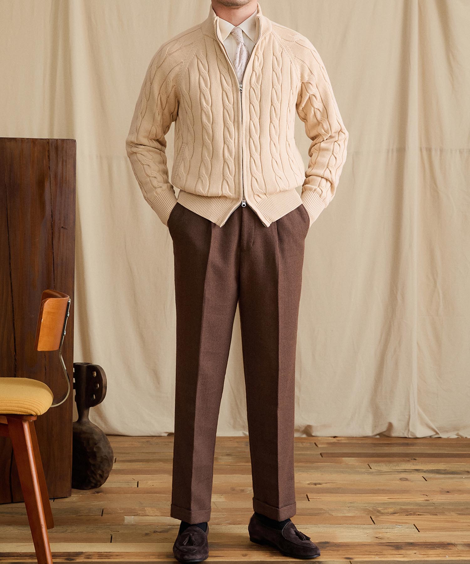 【NEW ITEM】スリムフィット 2WAY 機能性抜群 綿 天然素材 オープン ジップ ケーブル編み シワになりにくい 清潔感 トップス リブ ニット セーター