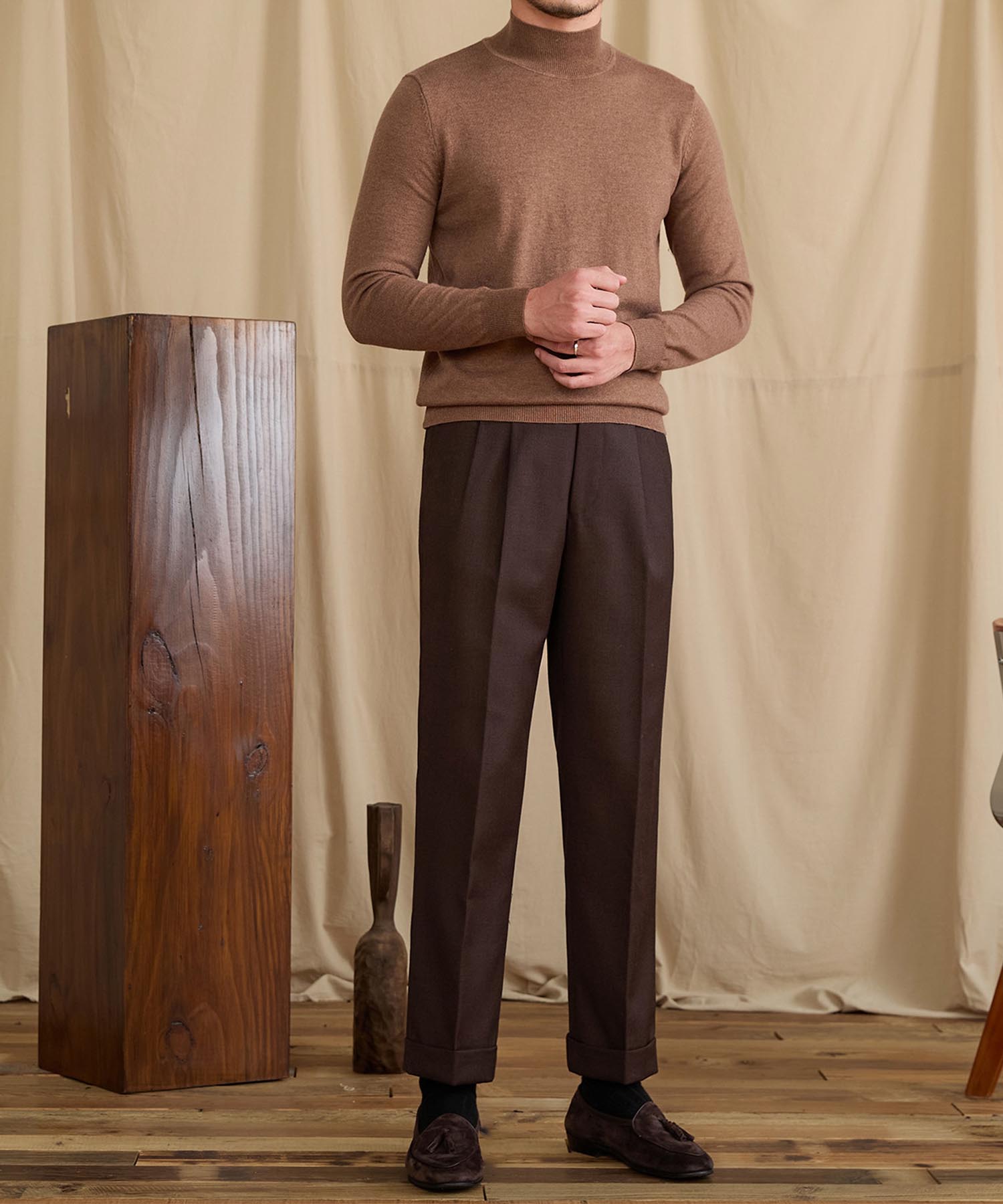 【NEW ITEM】スリムフィット リブ ニット ウール 天然素材 ベーシック 機能性抜群 シワになりにくい モックネック ハイネック ロングスリーブ ニット セーター