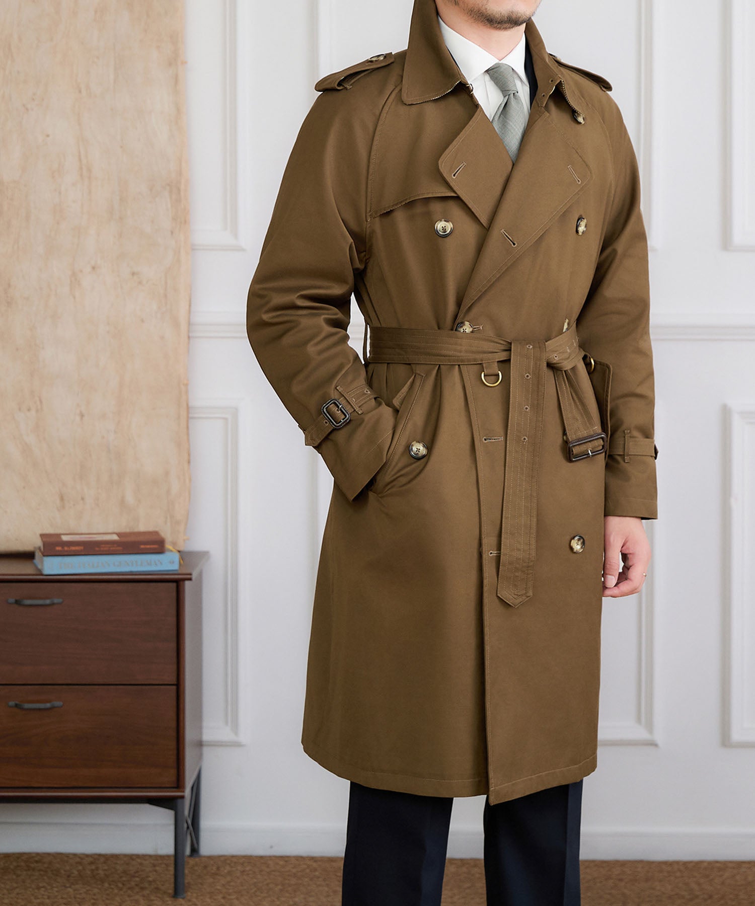 【NEW ITEM】レギュラーフィット えポーレット ガンフラップ コットンギャバジン スラッシュポケット 機能性抜群 防寒 シワになりにくい トレンチ コート