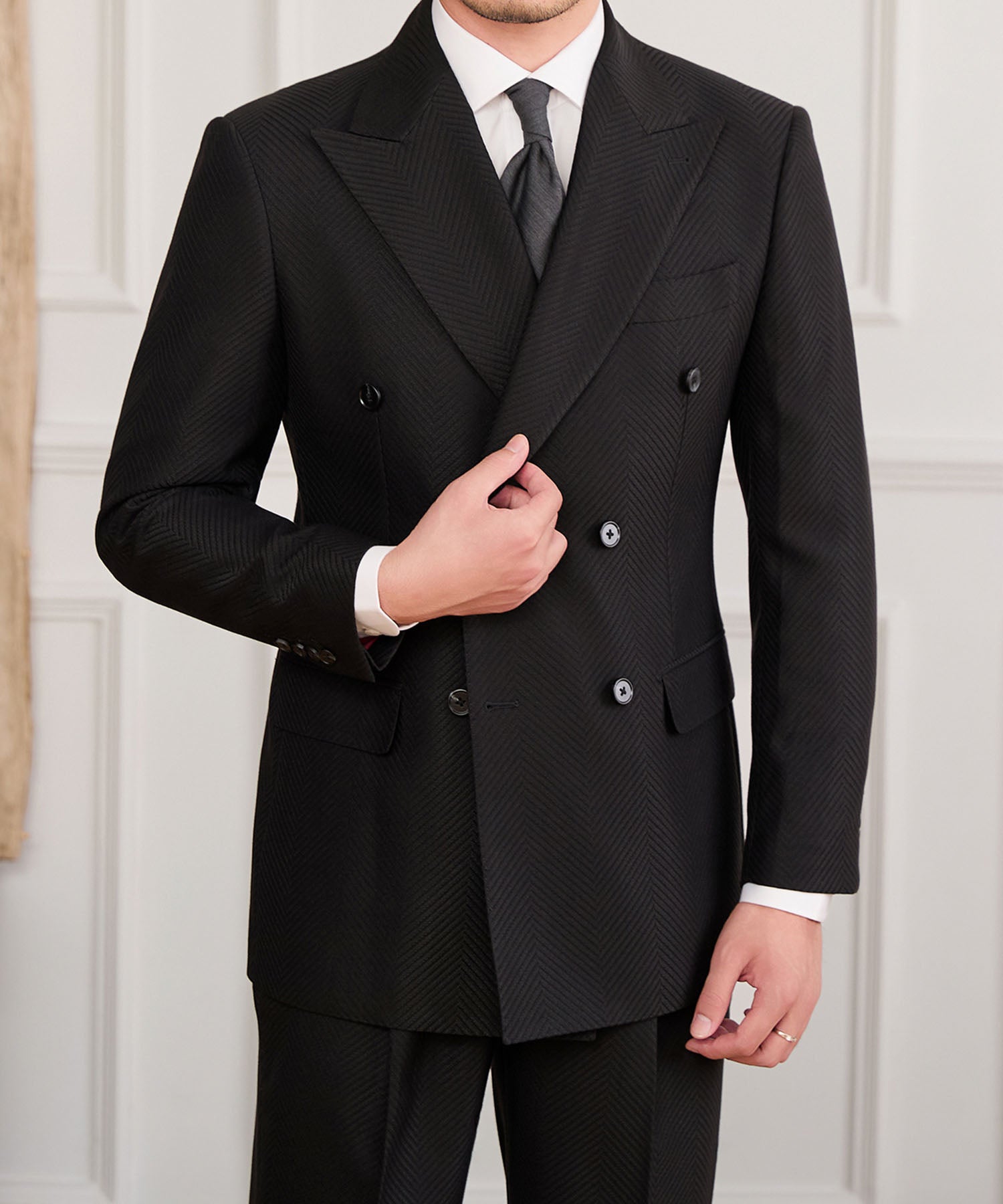 【NEW ITEM】スリムフィット ダブルブレスト 6つボタン ピークドラペル フラップポケット 織柄 クラシック スタンダード 機能性抜群 シワになりにくい エレガント セットアップ