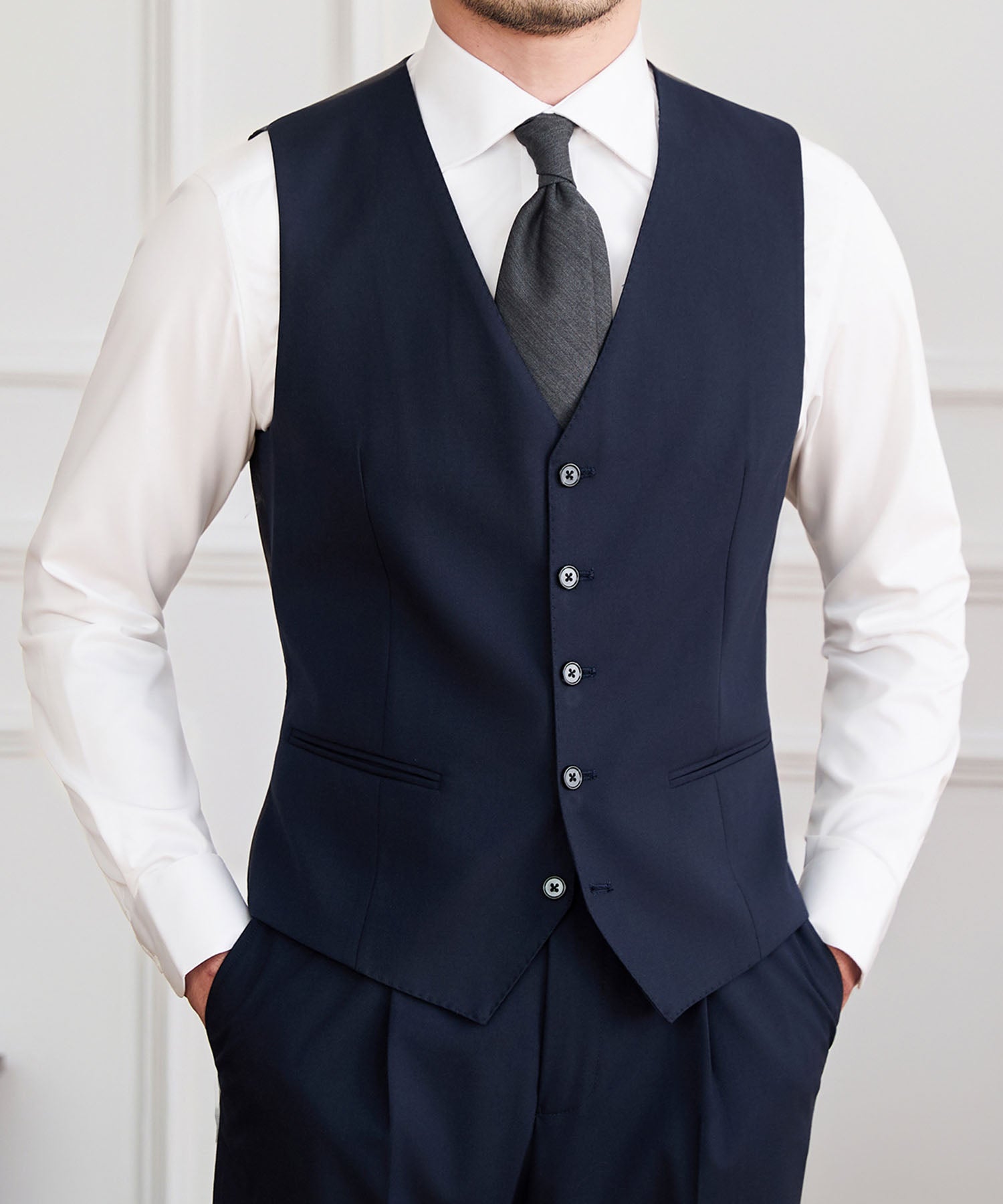 【NEW ITEM】スリムフィット シングルブレスト ノッチドラペル ベーシック スタンダード 機能性抜群 シワになりにくい エレガント スリーピース セットアップ