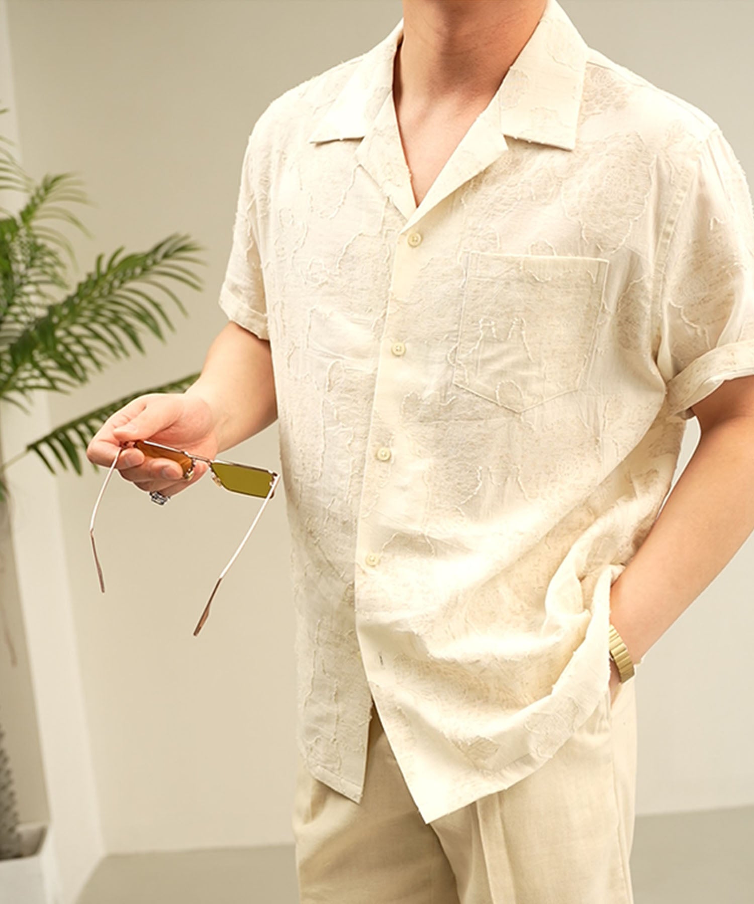【NEW ITEM】スリムフィット 機能性抜群 通気性抜群 麻 異素材 柄 シワになりにくい 清潔感 清涼感 エレガンス トップス 開襟 シャツ