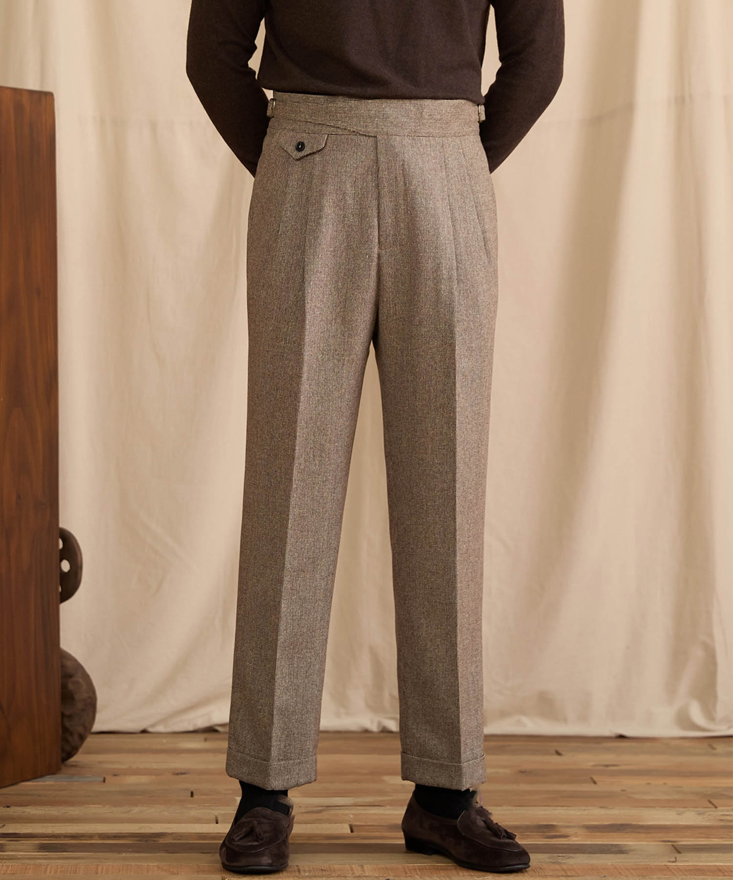 【NEW ITEM】レギュラーフィット 1つボタン ラップウエスト サイズ調整可能 ウール ハイウエスト コインポケット クリース クラシック シワになりにくい ダブル トラウザー パンツ スラックス ズボン