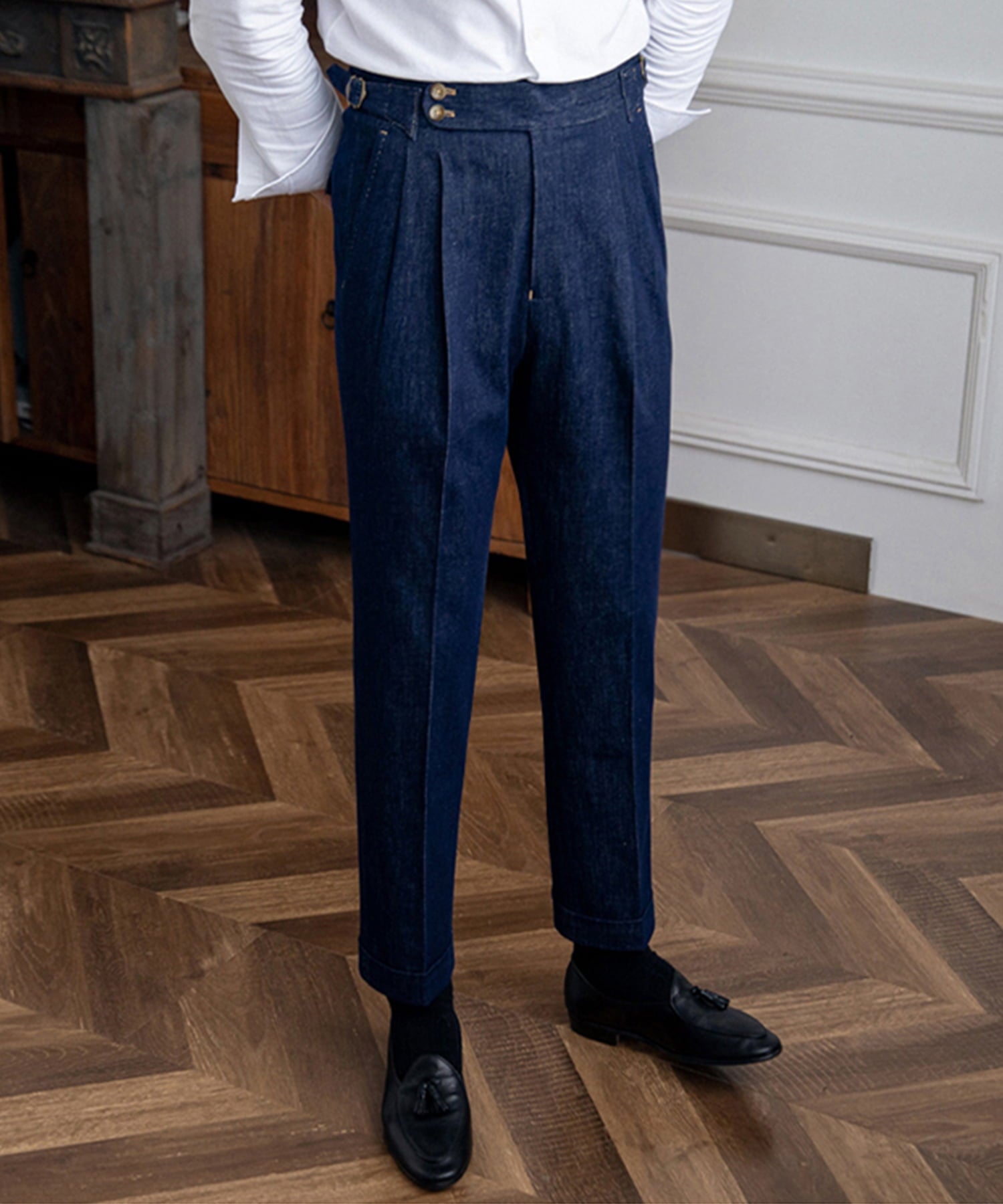 【ドラマ着用】デニム生地 2つボタン ウエストサイドベルト サイズ調整可能 メンズ ストレート トラウザー パンツ シワになりにくい エレガント スラックス ズボン