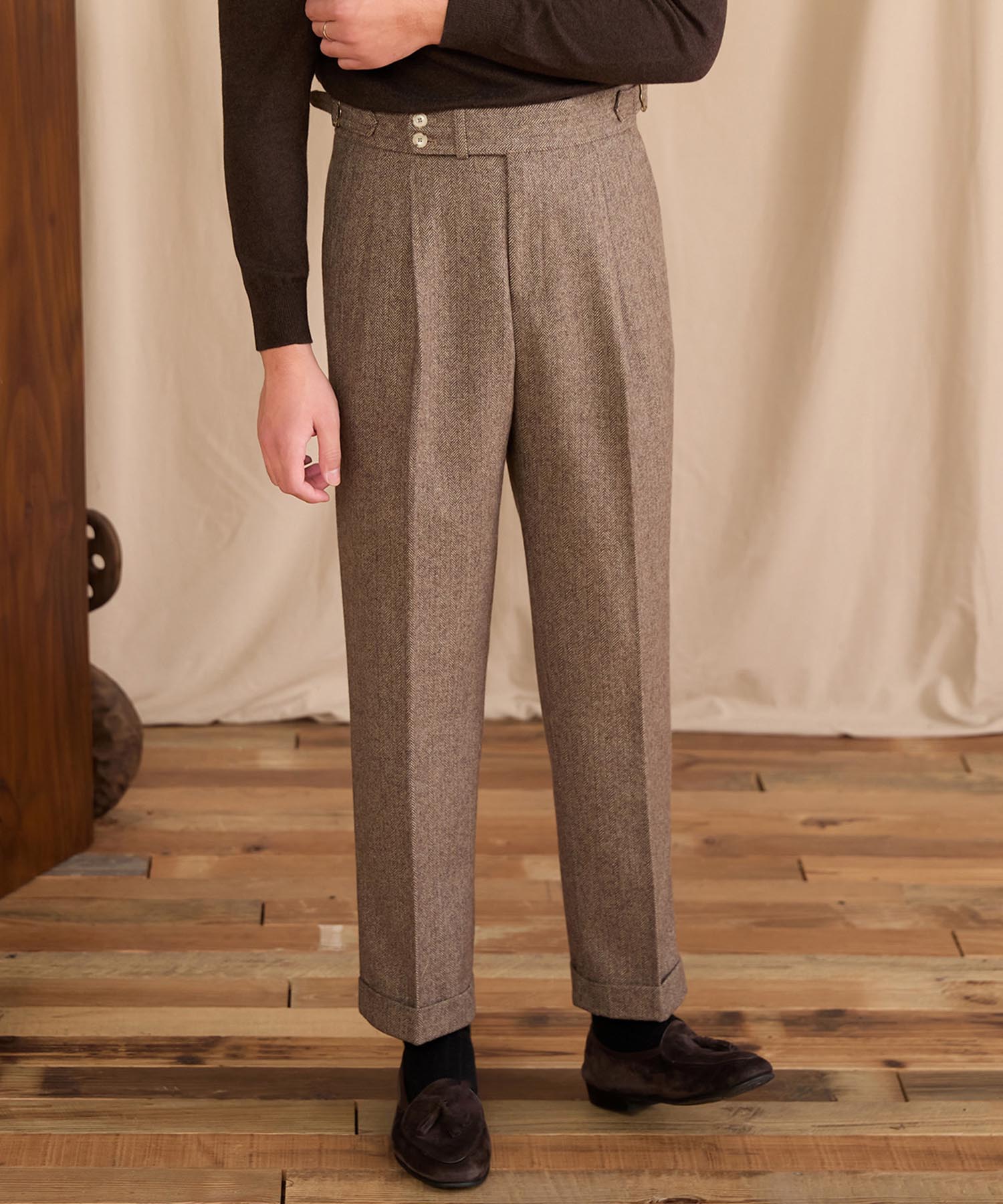 【NEW ITEM】レギュラーフィット 2つボタン ウエストサイドベルト サイズ調整可能 ウール ツータック クリース クラシック シワになりにくい ダブル トラウザー パンツ スラックス ズボン