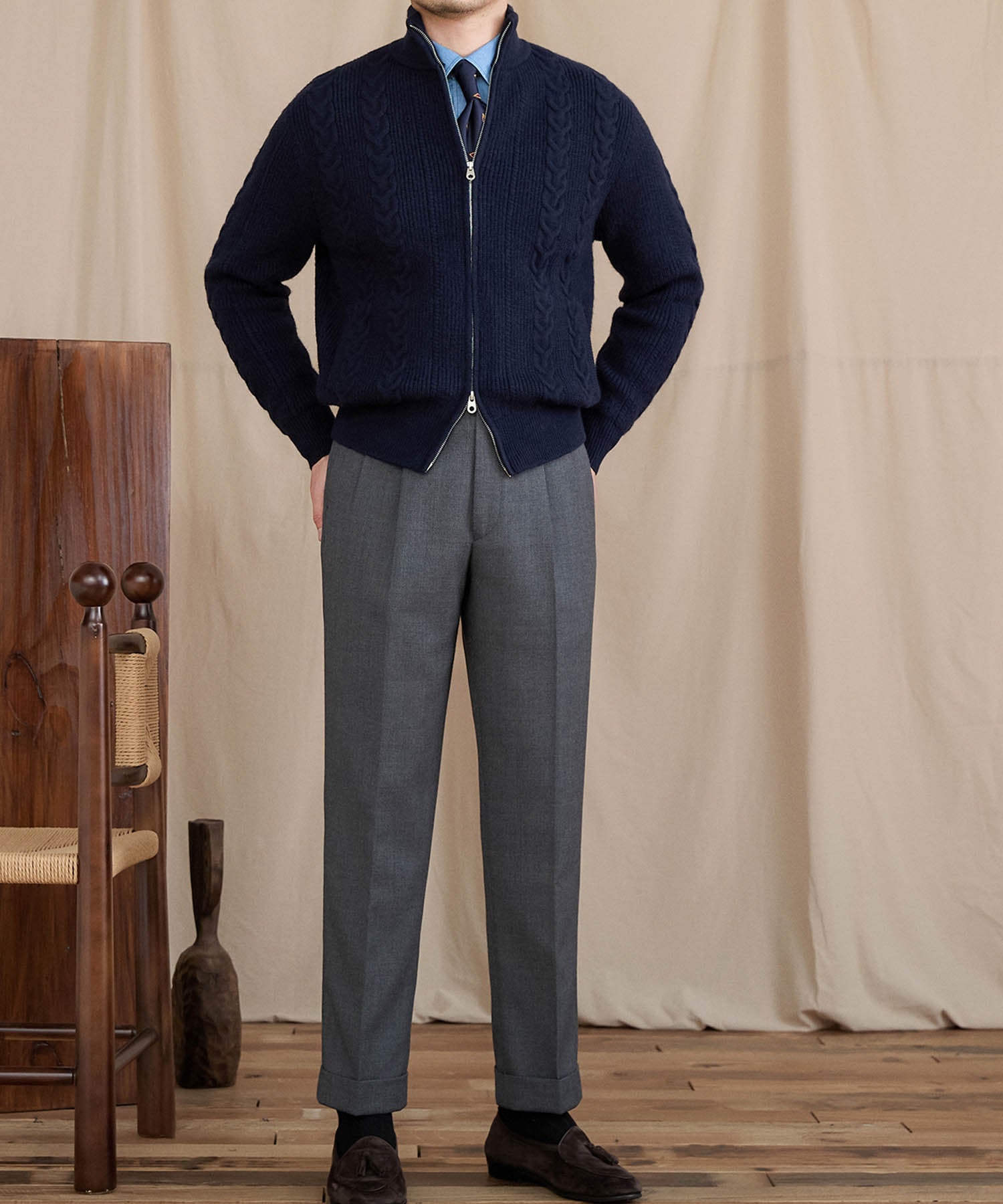 【COMING SOON】スリムフィット 2WAY 機能性抜群 オープン ジップ ケーブル編み シワになりにくい 清潔感 トップス リブ ニット セーター