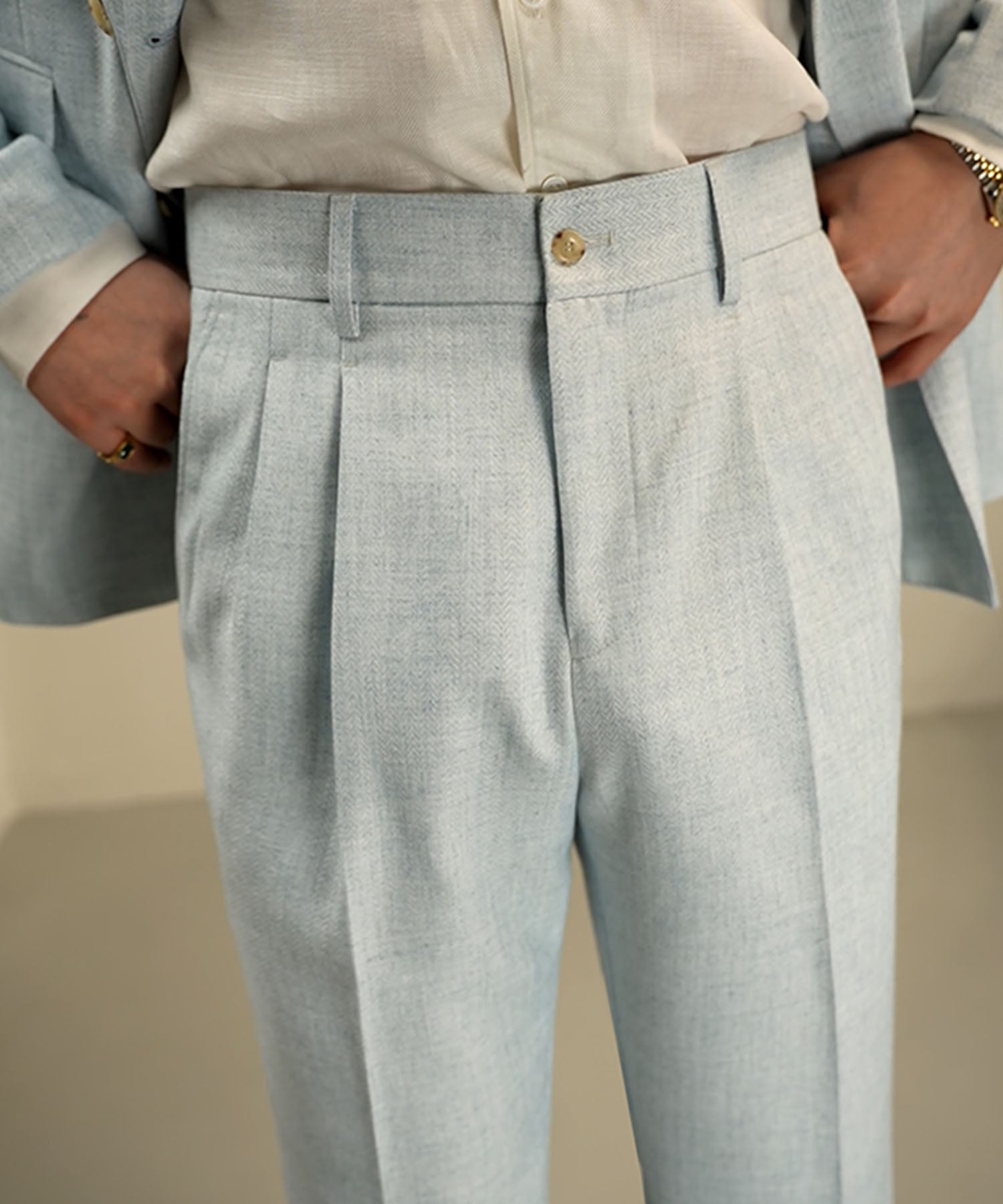 GUILTY PARTS ダブルプリーツ スラックス dorumeuil GUILTY PARTS ダブルプリーツ スラックス dorumeuil GUILTY