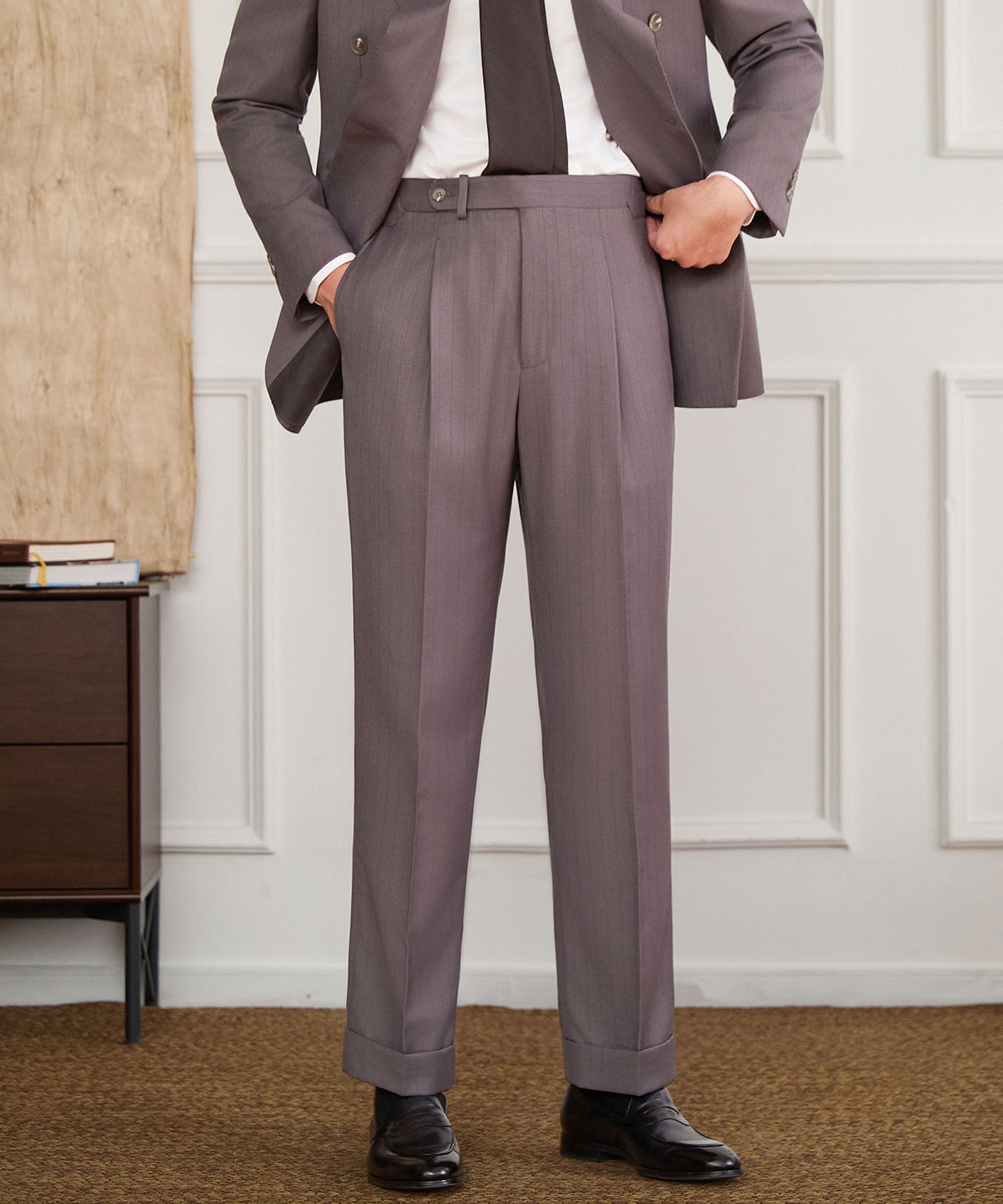 【NEW ITEM】スリムフィット 1つボタン ウエストサイドベルト サイズ調整可能 ハイウエスト タック クリース クラシック シワになりにくい ドレッシー ダブル トラウザー パンツ スラックス ズボン