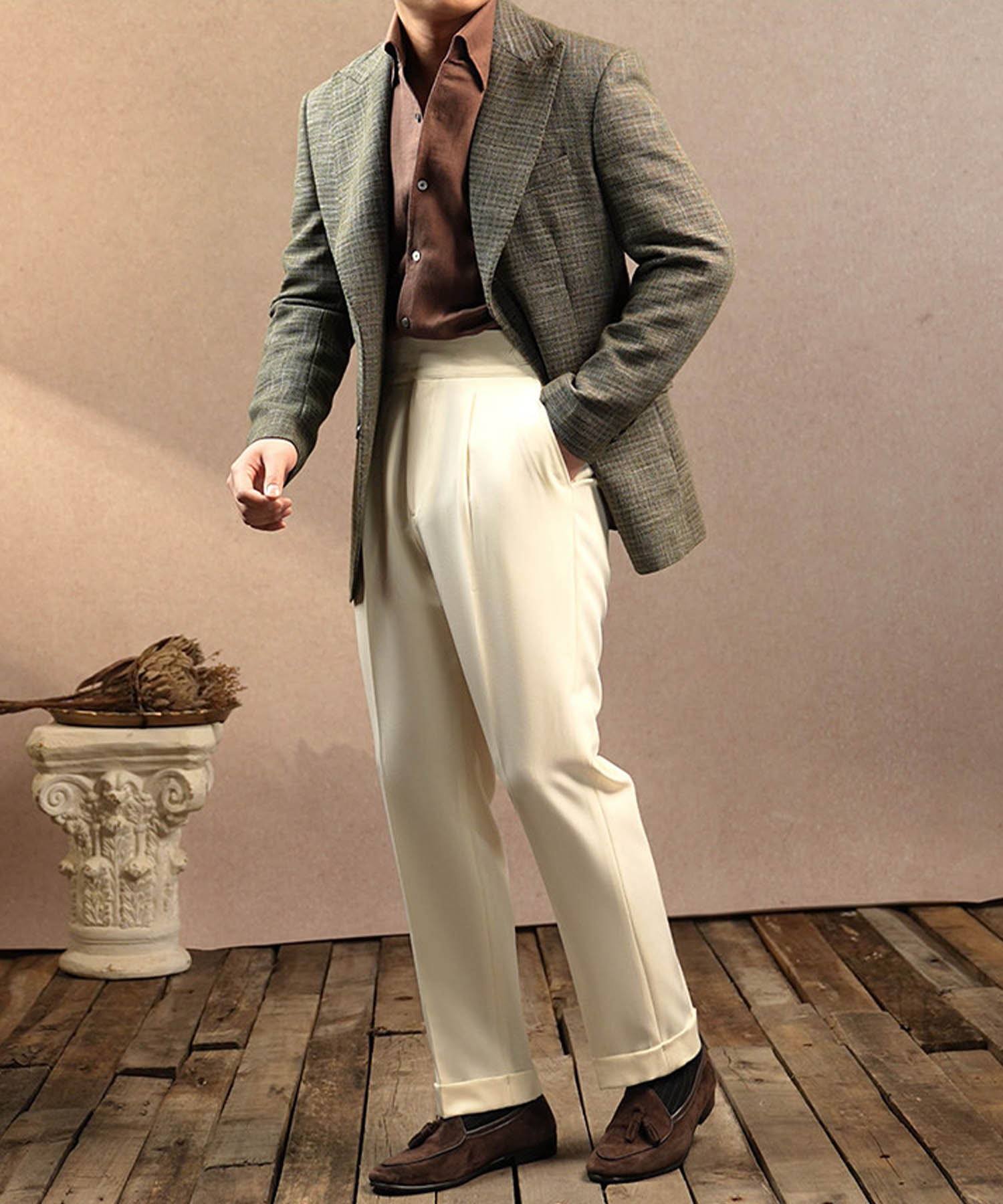 【NEW ITEM】レギュラーフィット 1つボタン 綿 ウール 天然素材 ウエストサイドベルト サイズ調整可能 ツータック クリース シワになりにくい クラシック スタンダード ダブル トラウザー パンツ スラックス ズボン