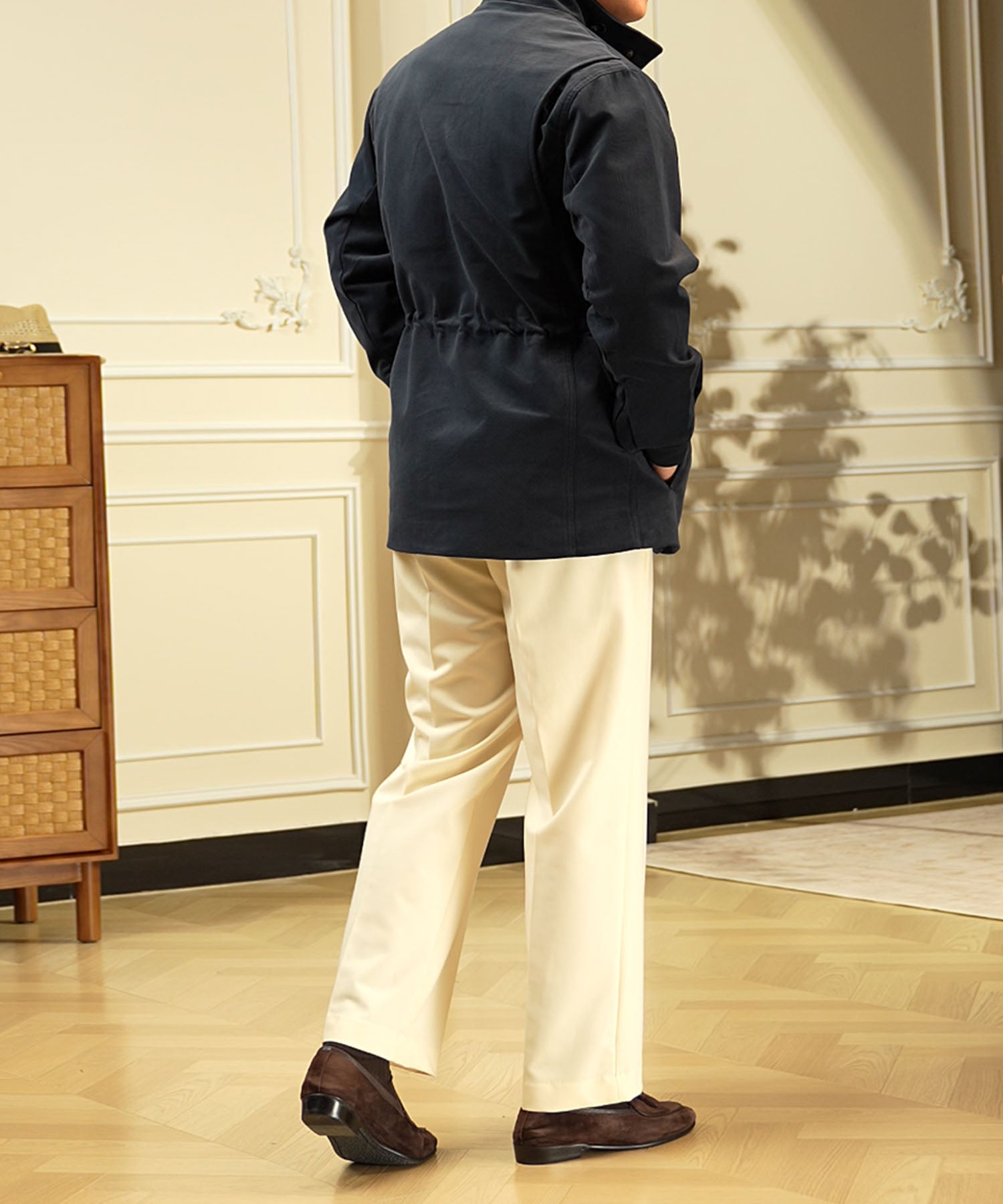 【NEW ITEM】レギュラーフィット ジップアップ 比翼仕立て 無地 フラップポケット 機能性抜群 防風性 シワになりにくい ミリタリー フィールド ジャケット