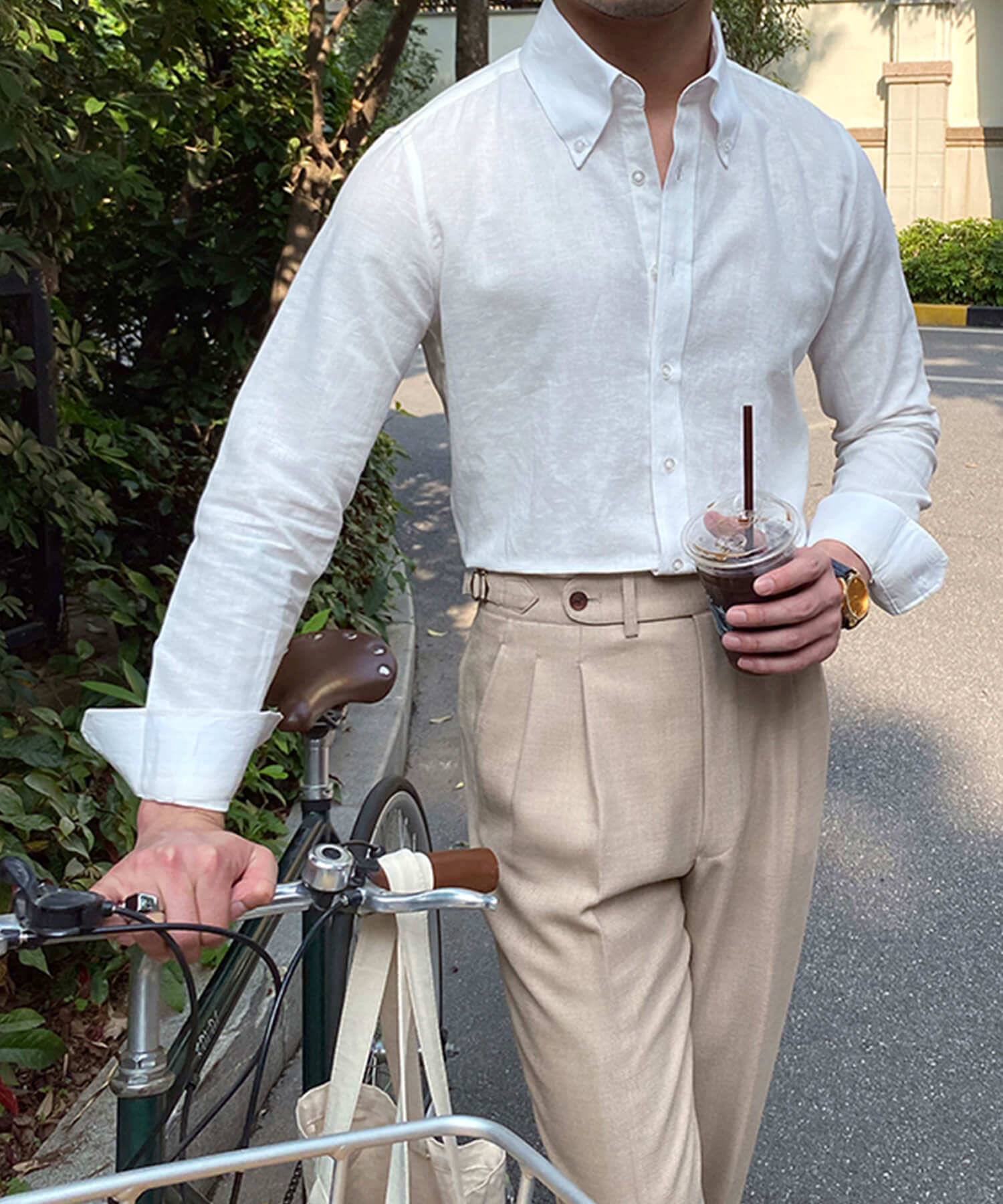 レギュラーフィット ベーシック カラー スタイリッシュ ボタンダウン トラッドスタイル シャツ