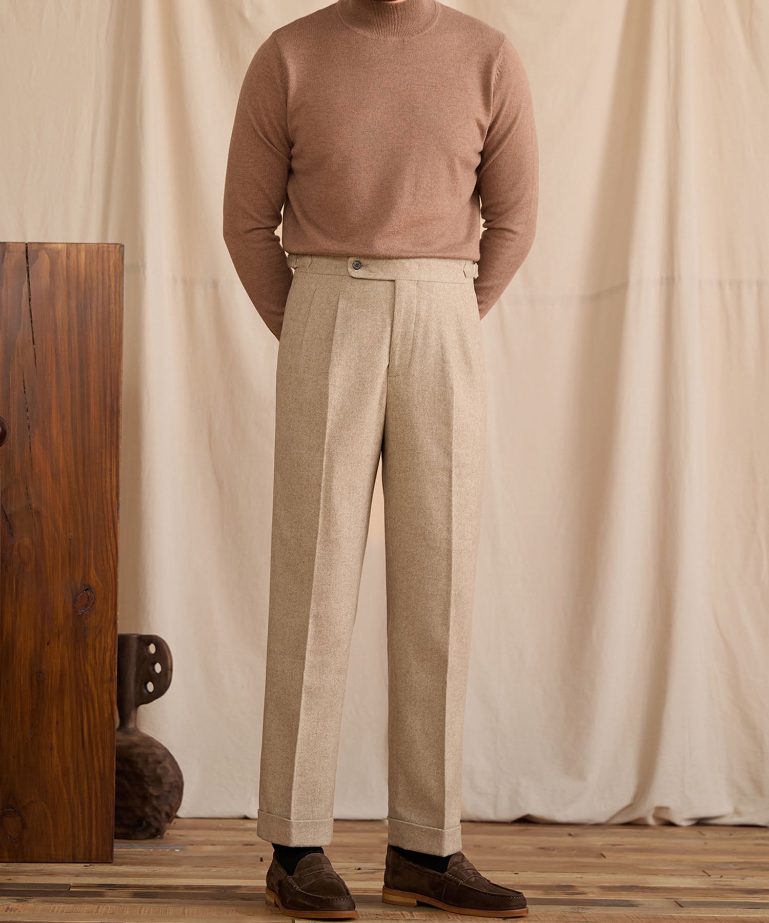 【COMING SOON】スリムフィット 1つボタン ウエストサイドベルト サイズ調整可能 ウール 保温性抜群 ツータック クリース シワになりにくい ダブル トラウザー パンツ スラックス ズボン