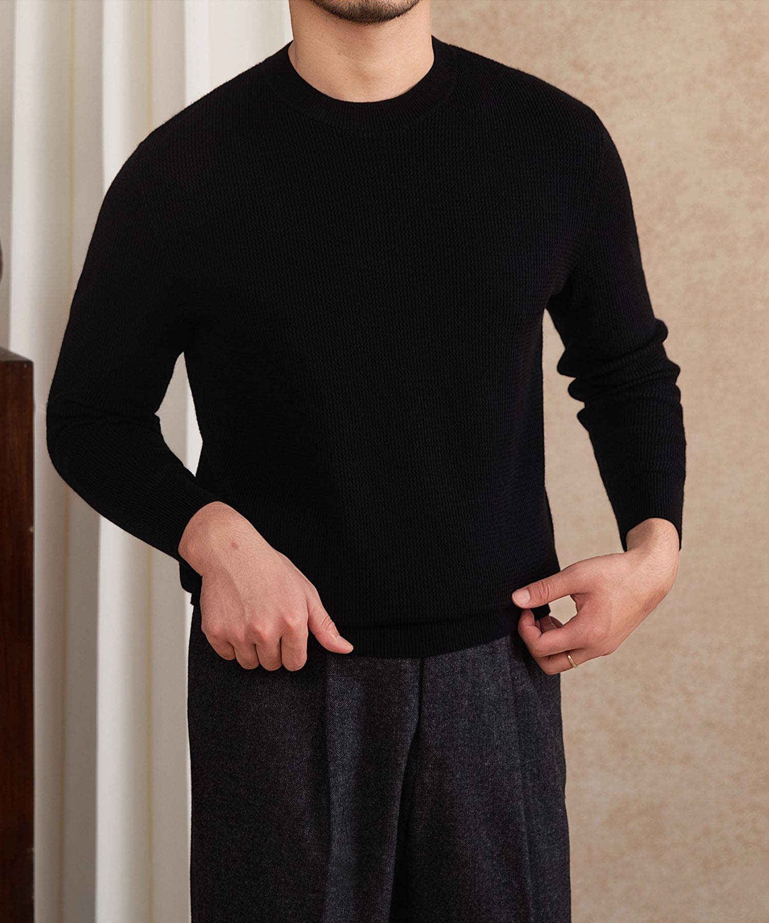 【NEW ITEM】スリムフィット 機能性抜群 ミニマル シワになりにくい 清潔感 トップス ロングスリーブ リブ ニット セーター