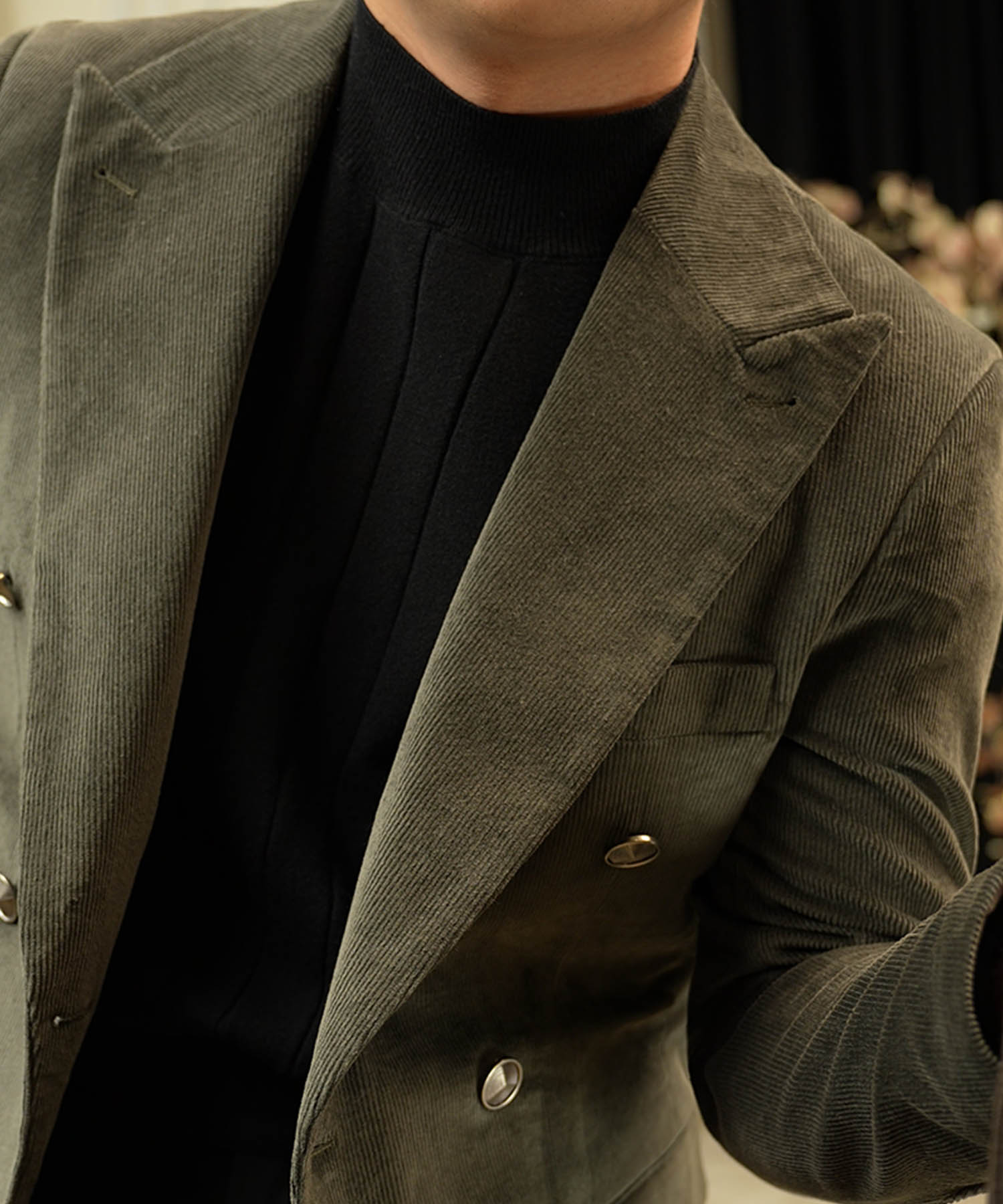 【NEW ITEM】スリムフィット ダブルブレスト 6つボタン 無地 綿 異素材 フラップポケット コーデュロイ 機能性抜群 シワになりにくい ピークドラペル テーラード ジャケット