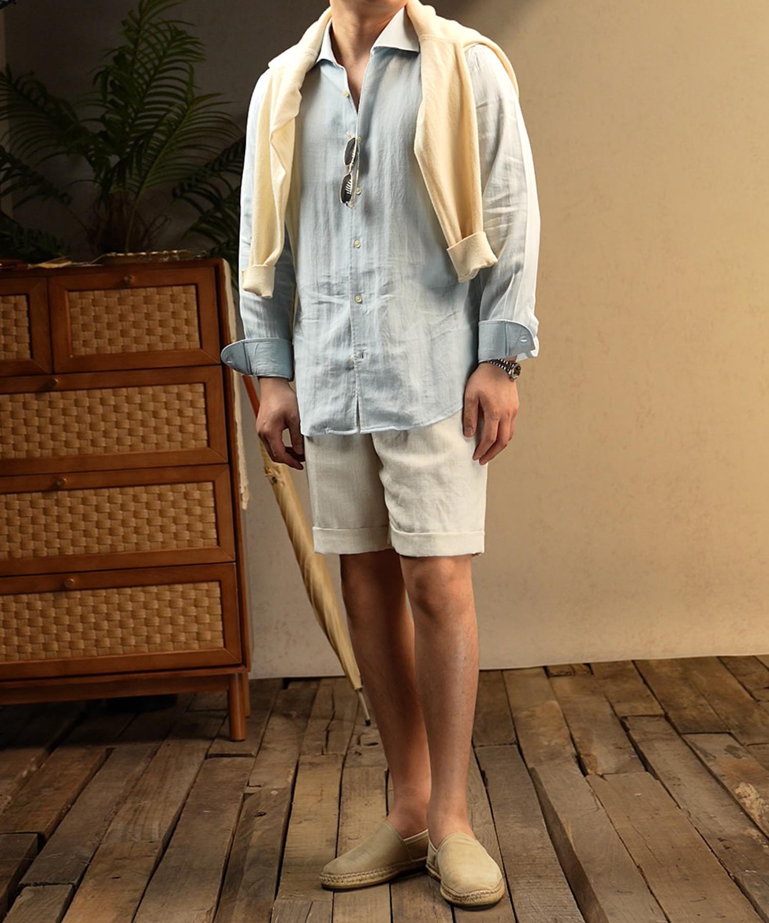 【NEW ITEM】スリムフィット 無地 リネン 異素材ミックス 機能性抜群 シワになりにくい 清潔感 ロングスリーブ ミニマル エレガント スマート シャツ