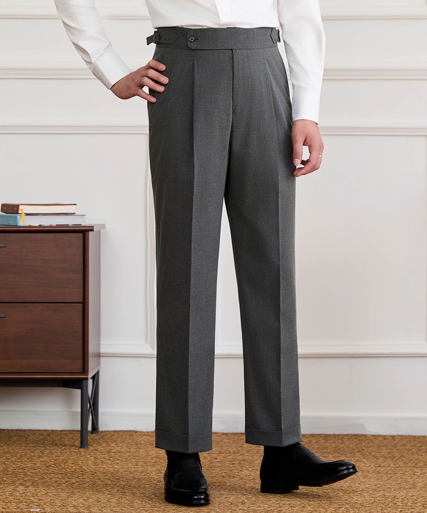 【NEW ITEM】スリムフィット 1つボタン ウエストサイドベルト ベルトレス サイズ調整可能 タック クリース シワになりにくい ダブル トラウザー パンツ スラックス ズボン