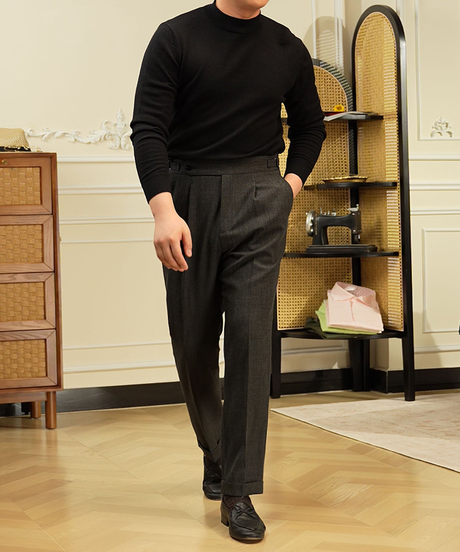 レギュラーフィット 1つボタン ウエストサイドベルト アジャスター サイズ調整可能 タック クリース シワになりにくい エレガント ストレート ダブル トラウザー パンツ スラックス ズボン