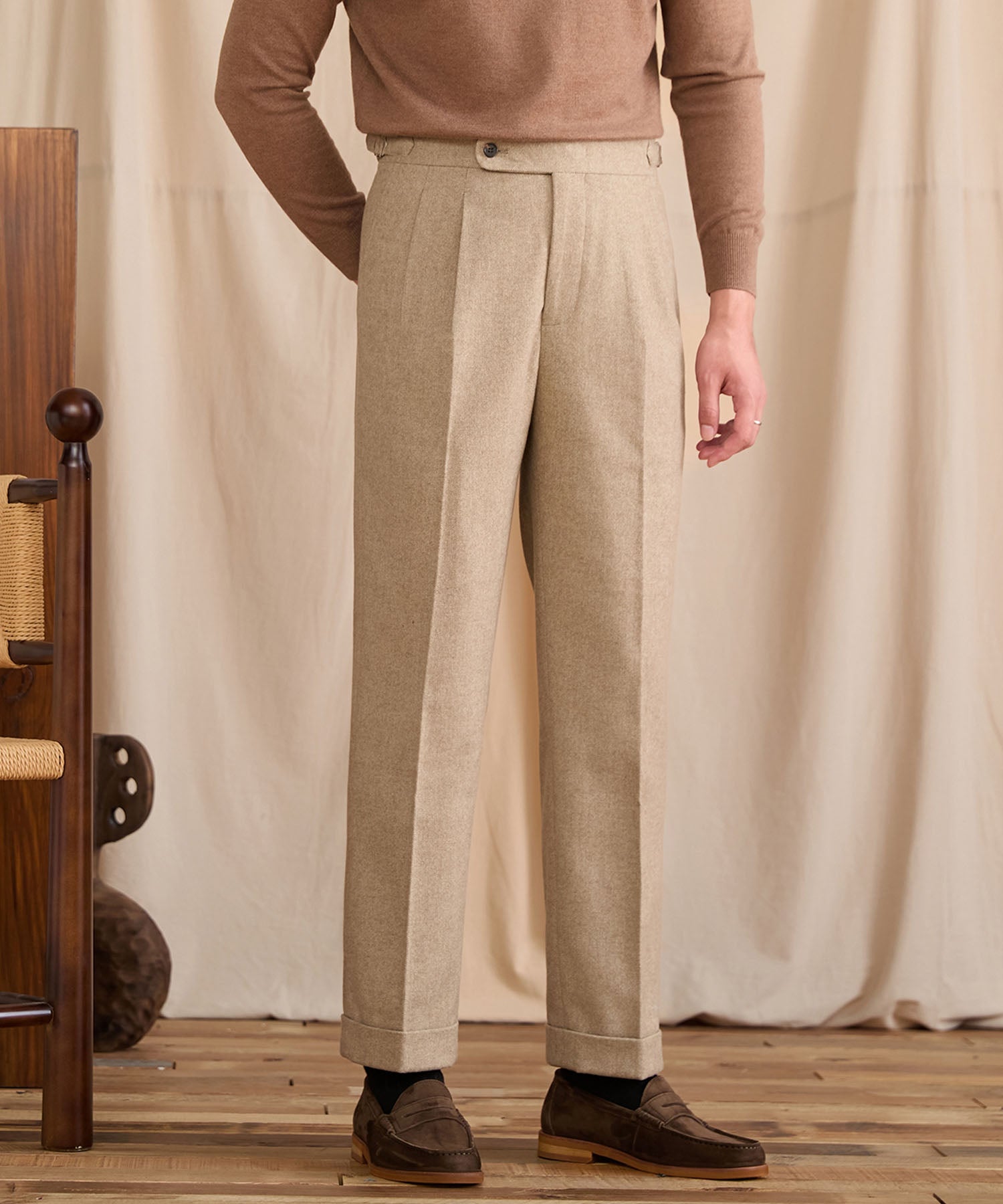 【COMING SOON】スリムフィット 1つボタン ウエストサイドベルト サイズ調整可能 ウール 保温性抜群 ツータック クリース シワになりにくい ダブル トラウザー パンツ スラックス ズボン
