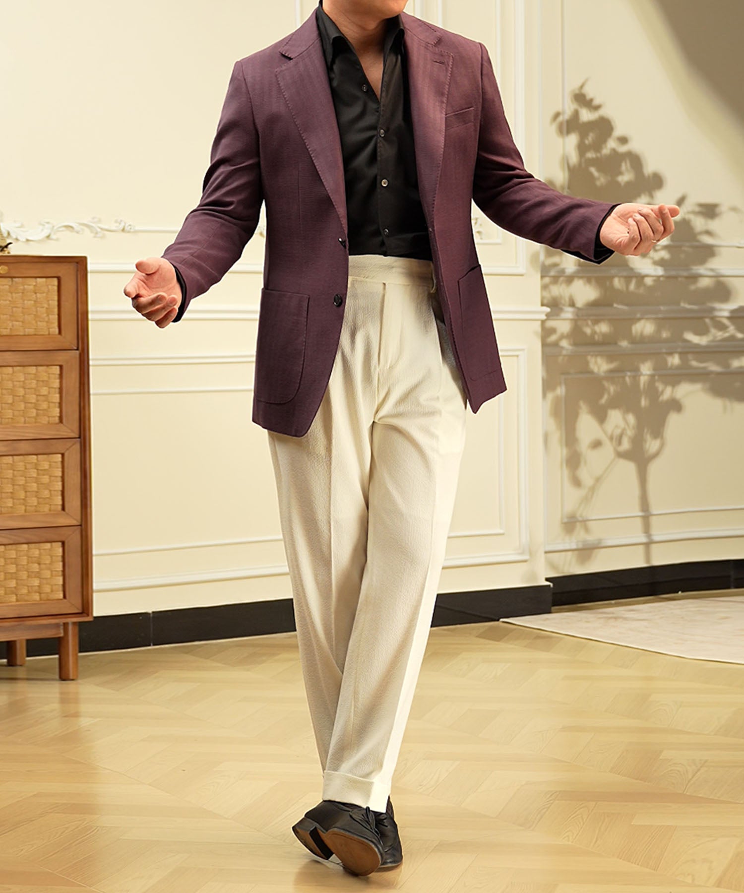 【NEW ITEM】スリムフィット シングルブレスト 2つボタン 無地 ワイドカラー パッチポケット 機能性抜群 シワになりにくい ノッチドラペル テーラード ジャケット