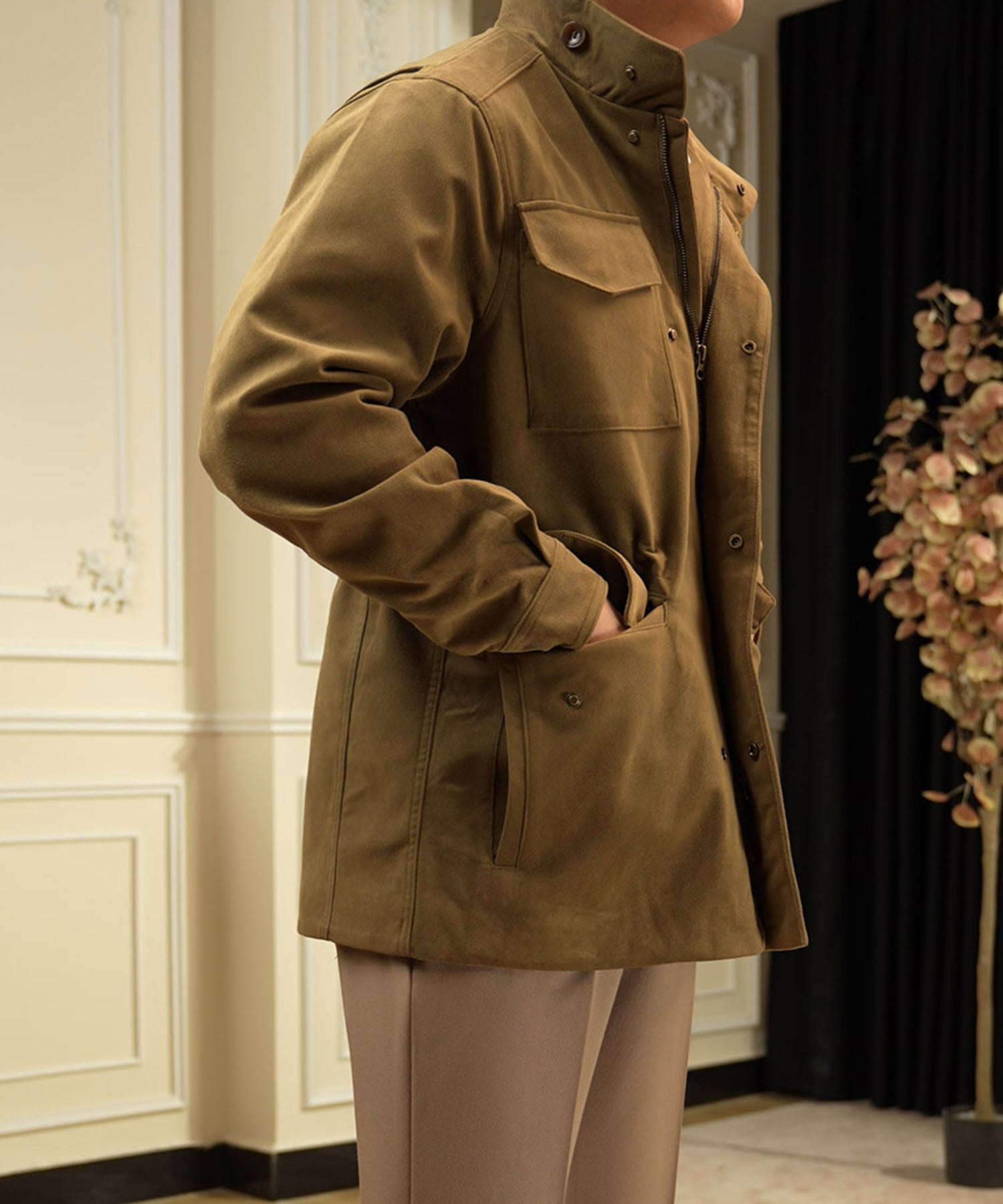 【NEW ITEM】レギュラーフィット ジップアップ 比翼仕立て 無地 フラップポケット 機能性抜群 防風性 シワになりにくい ミリタリー フィールド ジャケット