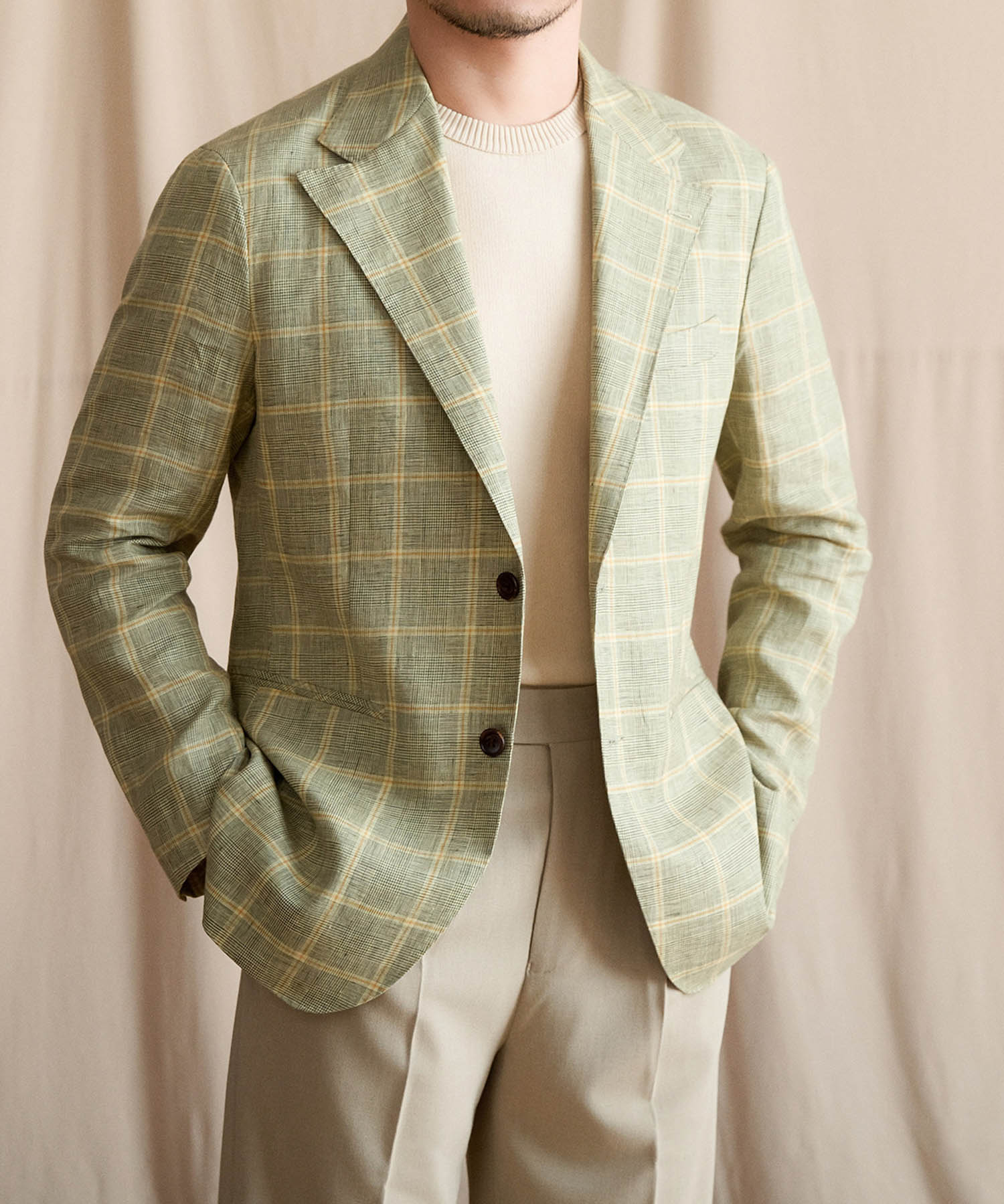 【NEW ITEM】スリムフィット シングルブレスト 2つボタン リネン 天然素材 チェック 柄 ピークドラペル 玉縁ポケット スタンダード 機能性抜群 シワになりにくい エレガント テーラード ジャケット