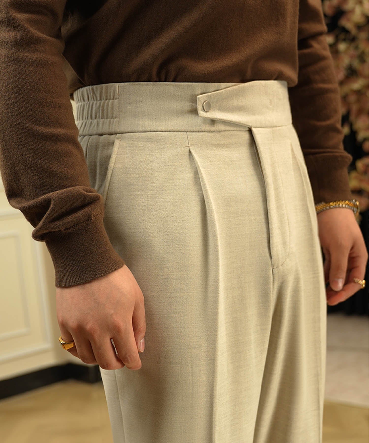 【COMING SOON】スリムフィット 1つボタン ラップウエスト ベルトレス タック クリース エレガント シワになりにくい ダブル トラウザー パンツ スラックス ズボン