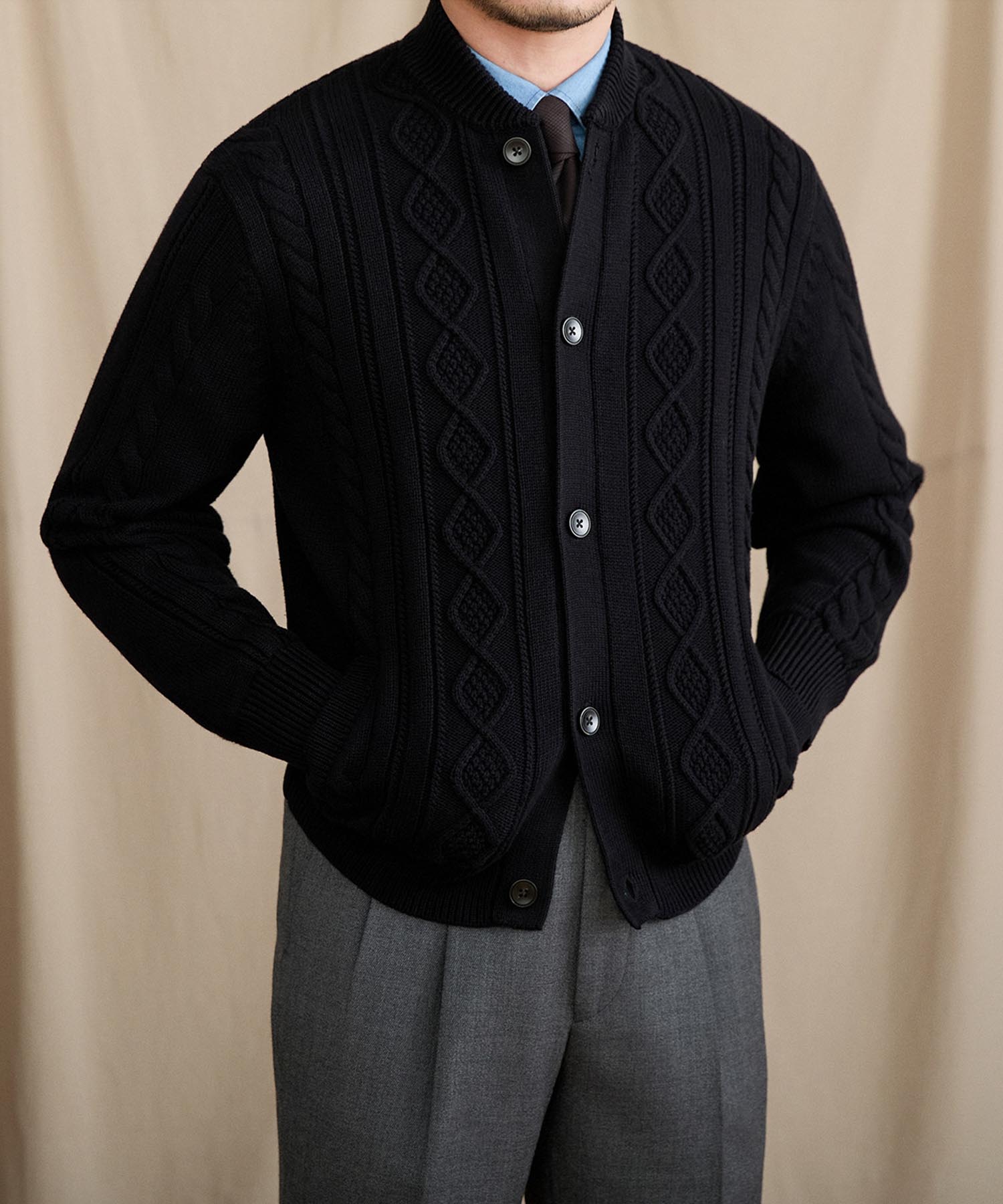 【NEW ITEM】スリムフィット 5つボタン 機能性抜群 綿 天然素材 ローゲージ シワになりにくい 清潔感 トップス リブ ニット カーディガン セーター