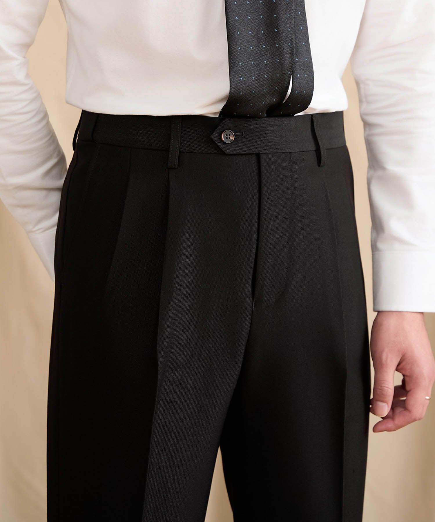 【NEW ITEM】レギュラーフィット 1つボタン ツータック クリース シワになりにくい モダン クラシック ダブル トラウザー パンツ スラックス ズボン