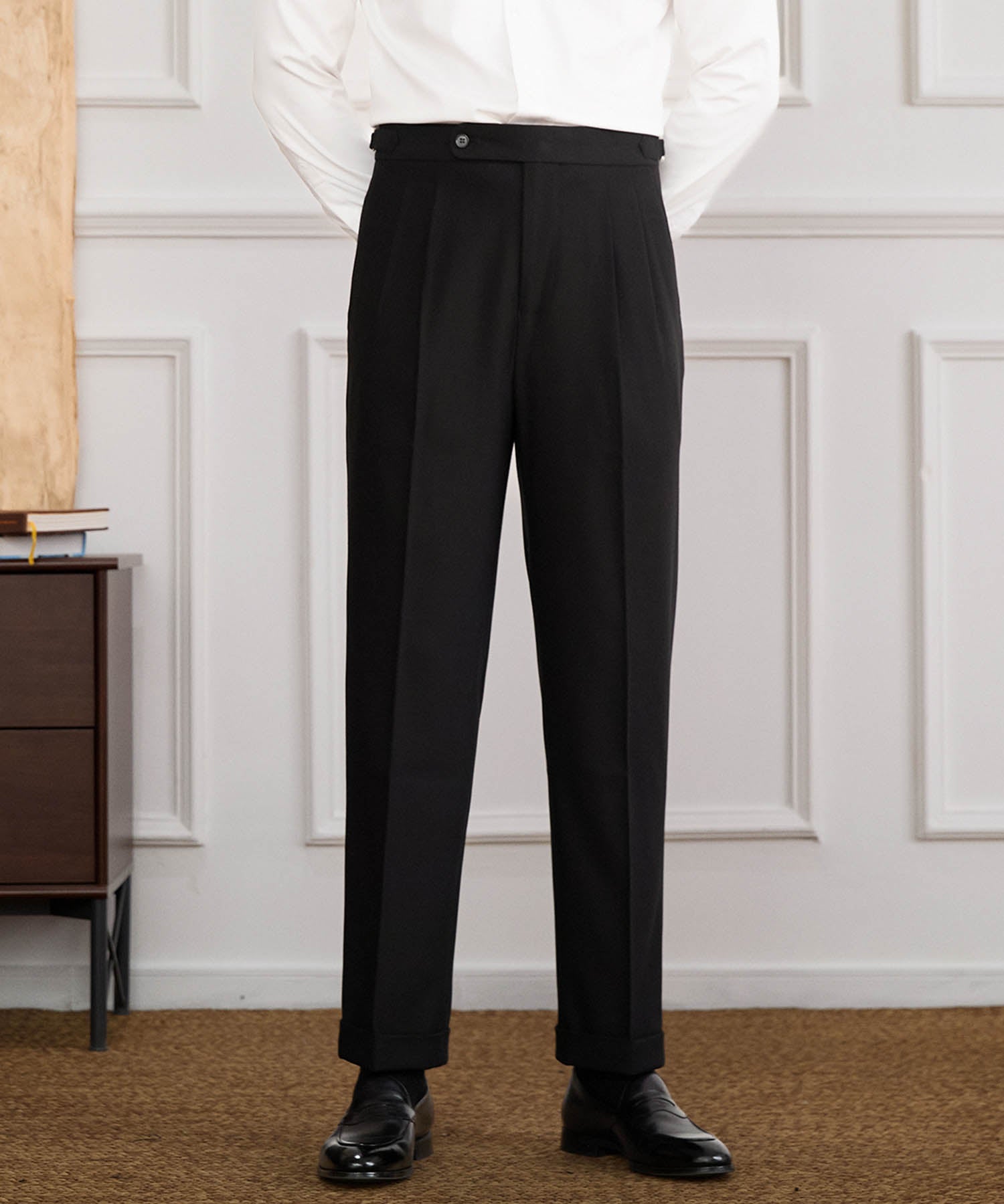 【NEW ITEM】スリムフィット 1つボタン ウエストサイドベルト サイズ調整可能 ウール 異素材 クラシック ツータック クリース シワになりにくい ダブル トラウザー パンツ スラックス ズボン