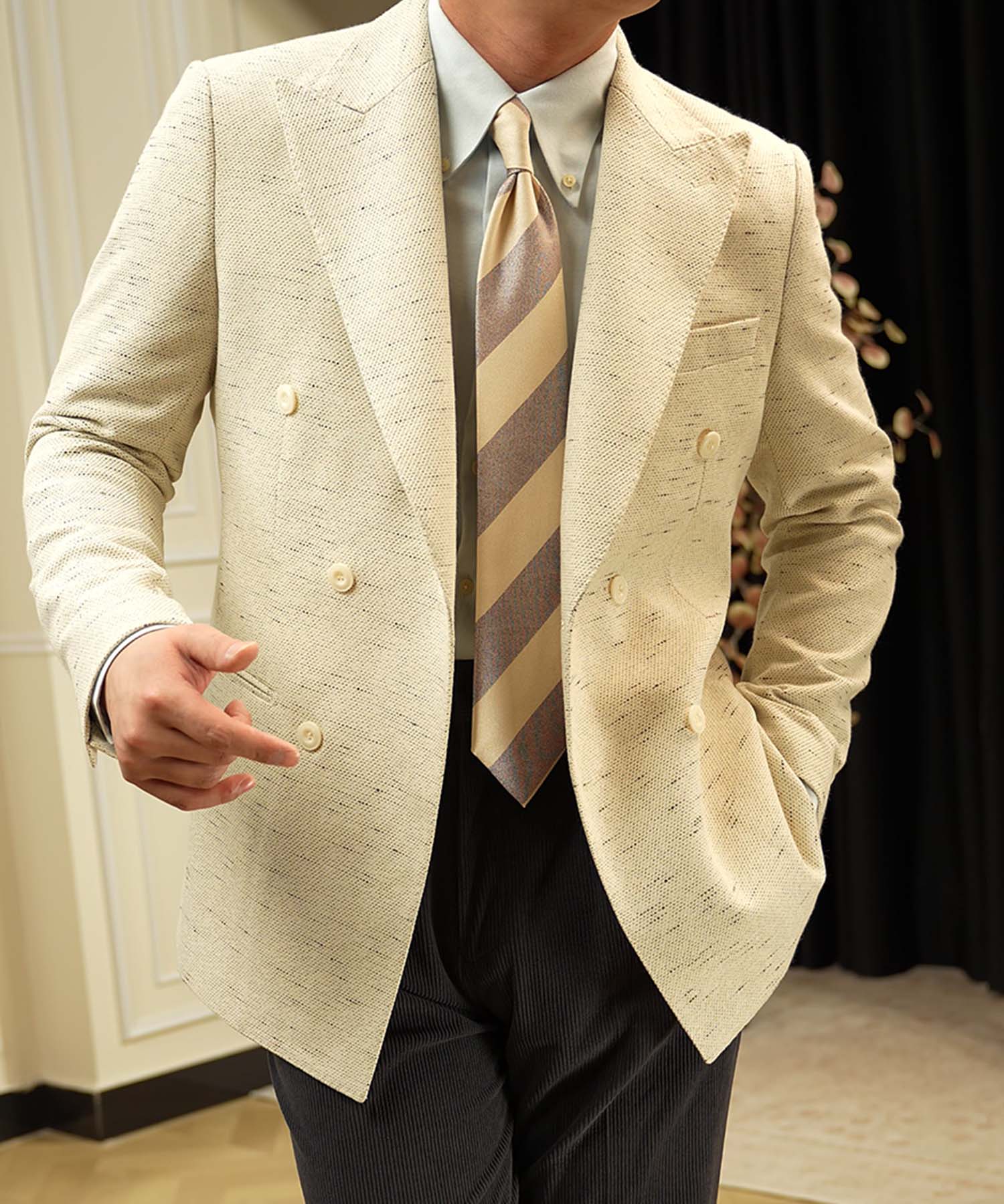 レギュラーフィット ダブルブレスト 6つボタン 絣 玉縁ポケット 機能性