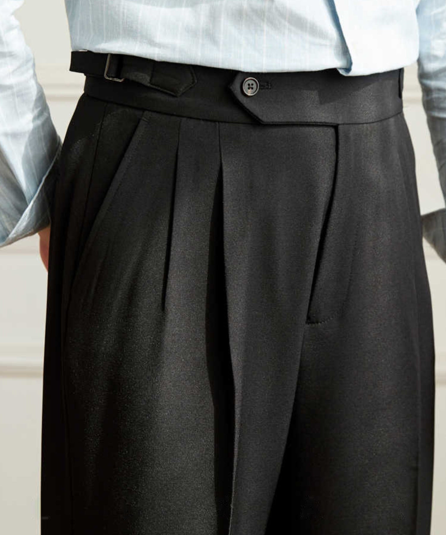 レギュラーフィット 1つボタン ウエストサイドベルト サイズ調整可能 メンズ ストレート トラウザー パンツ シワになりにくい クラシック ワイド スラックス ズボン