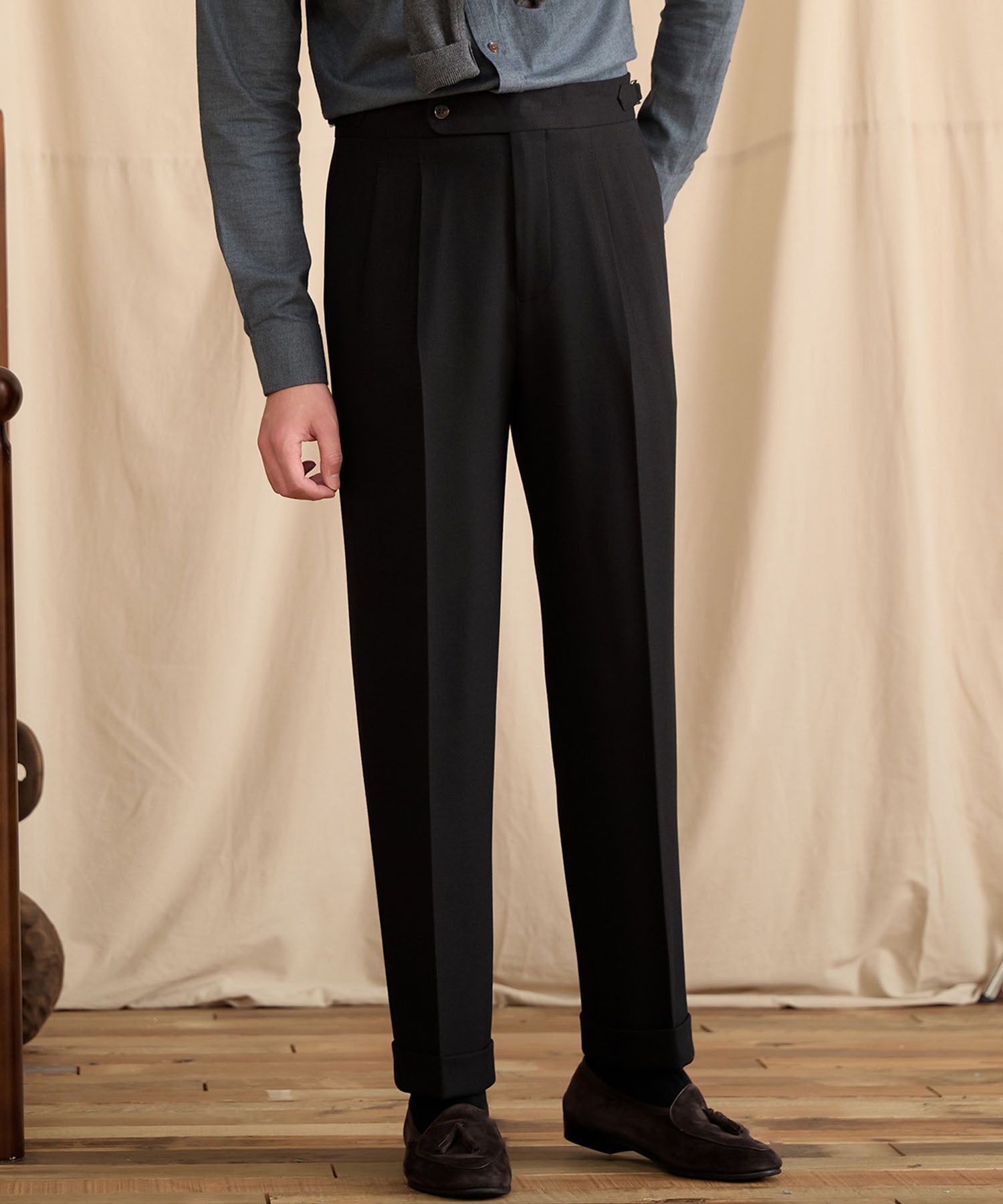 【NEW ITEM】レギュラーフィット 1つボタン 綿 ウール 天然素材 ウエストサイドベルト サイズ調整可能 ツータック クリース シワになりにくい クラシック スタンダード ダブル トラウザー パンツ スラックス ズボン