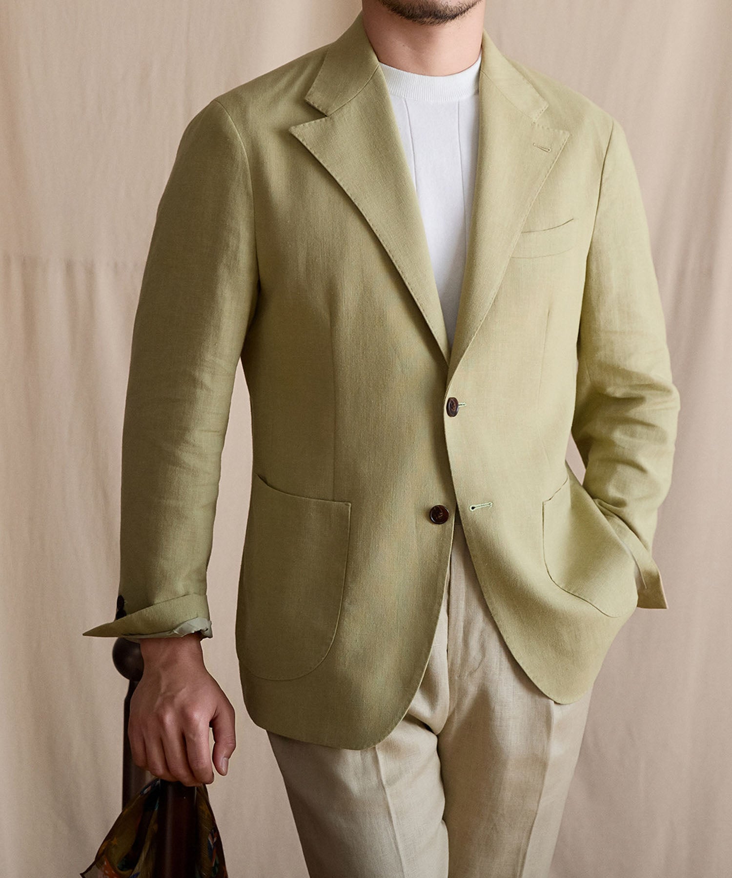 【NEW ITEM】スリムフィット シングルブレスト 2つボタン リネン 天然素材 ノッチドラペル パッチポケット クラシック スタンダード 機能性抜群 シワになりにくい エレガント テーラード ジャケット