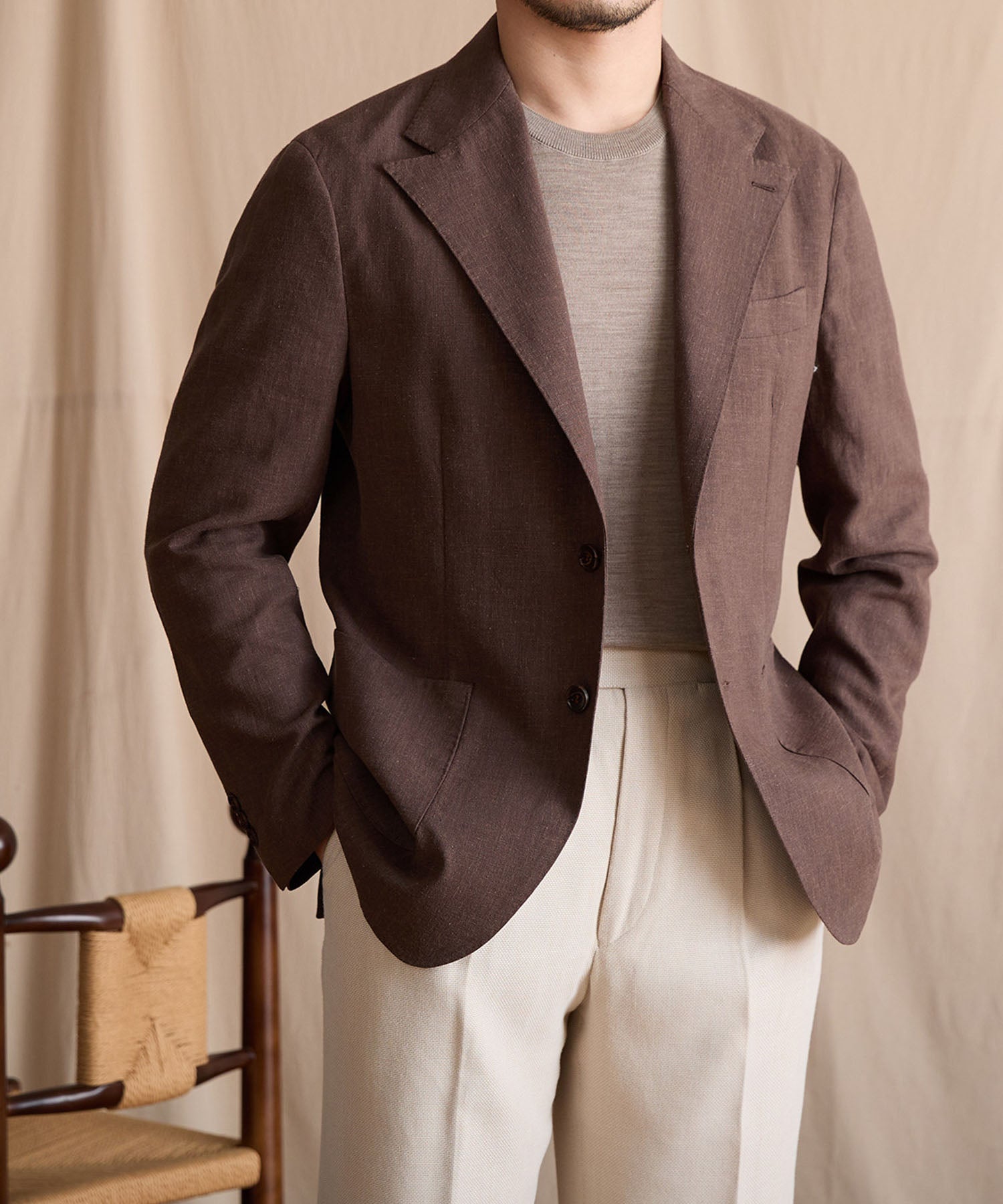 【NEW ITEM】スリムフィット シングルブレスト 2つボタン リネン 天然素材 ノッチドラペル パッチポケット クラシック スタンダード 機能性抜群 シワになりにくい エレガント テーラード ジャケット