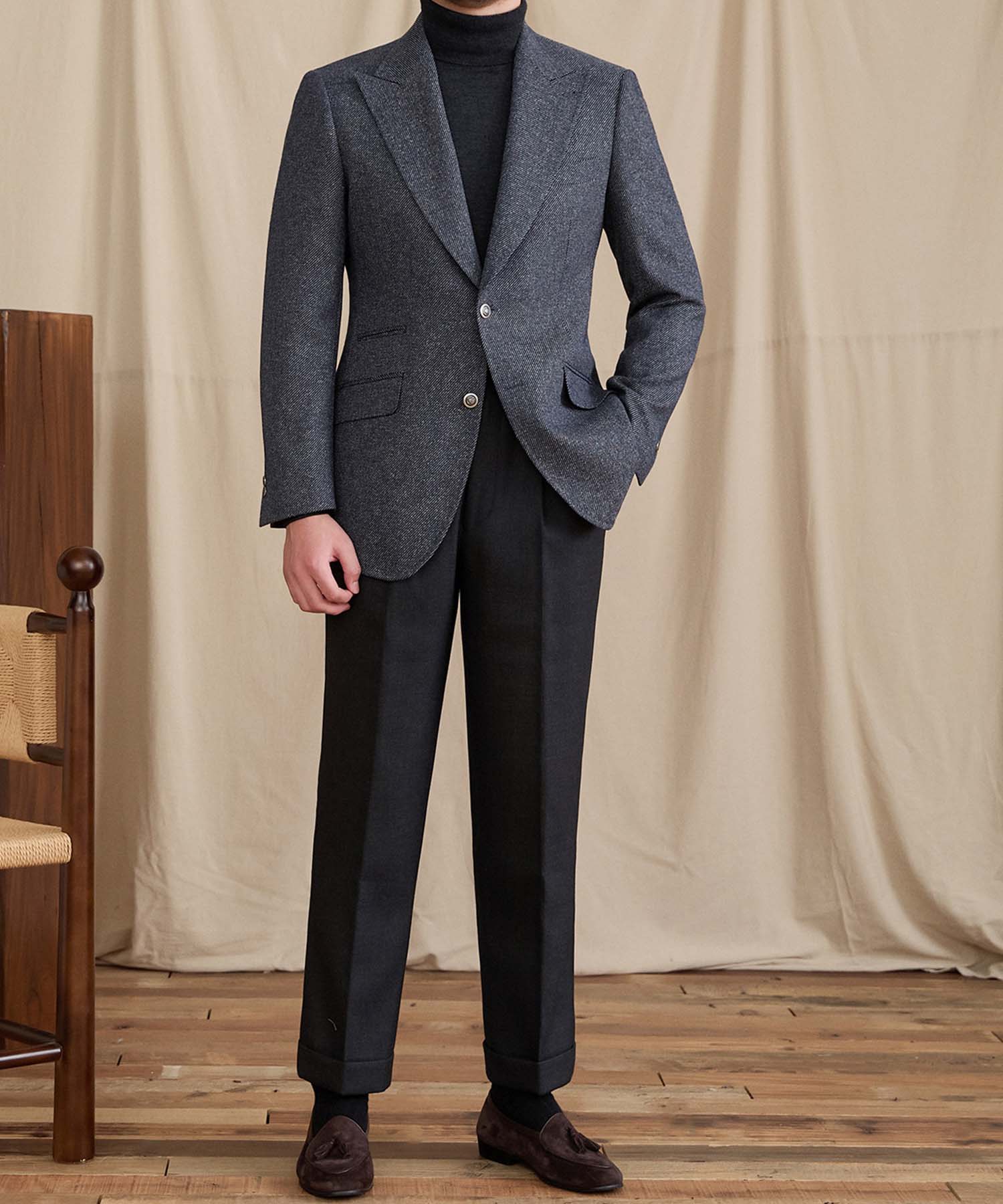 スリムフィット シングルブレスト 2つボタン メランジ調 ピークドラペル フラップポケット チェンジポケット クラシック スタンダード 機能性抜群 シワになりにくい エレガント テーラード ジャケット