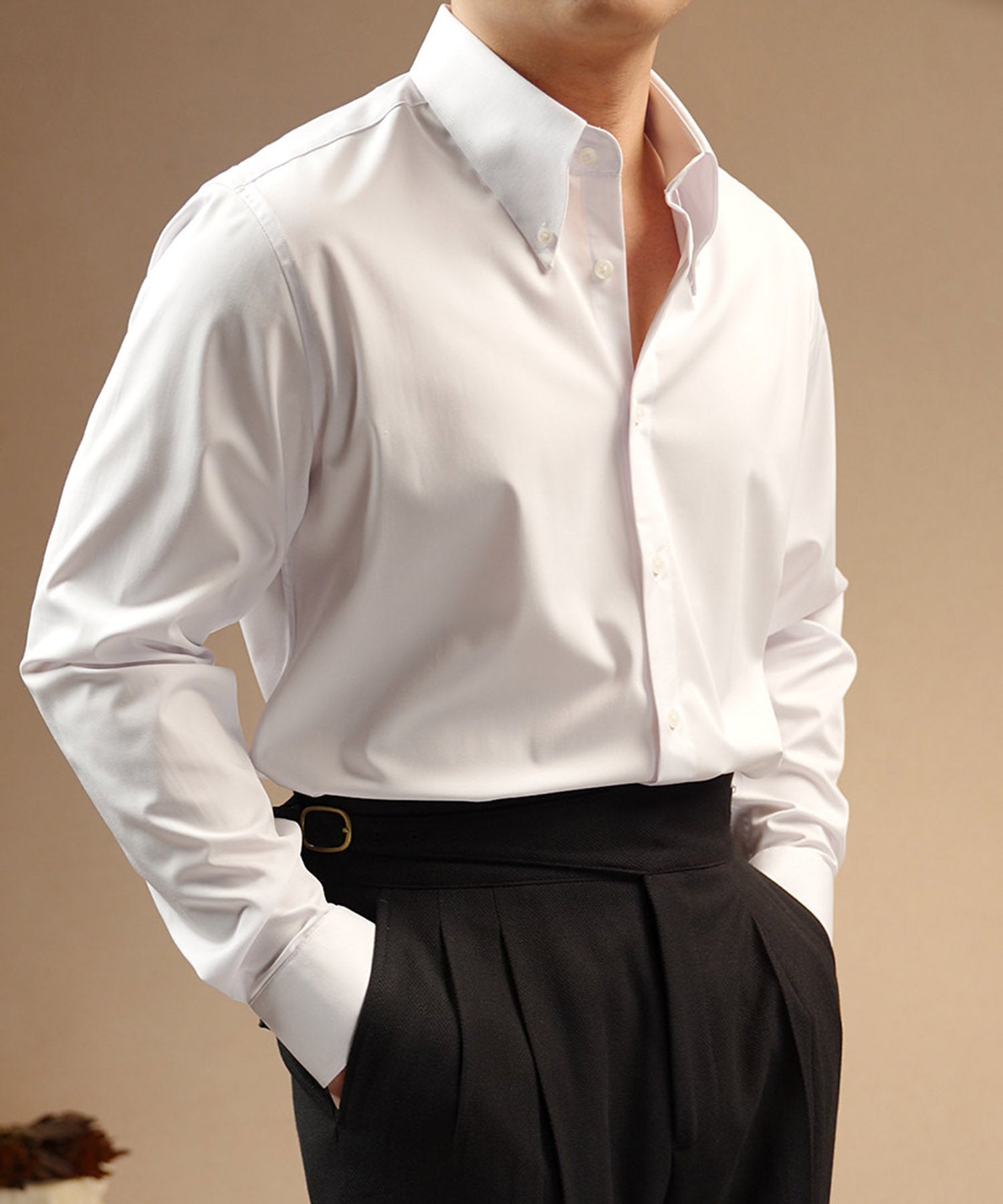 【NEW ITEM】スリムフィット ロングカラー ボタンダウン 無地 機能性抜群 シワになりにくい 清潔感 ロングスリーブ ミニマル エレガンス シャツ